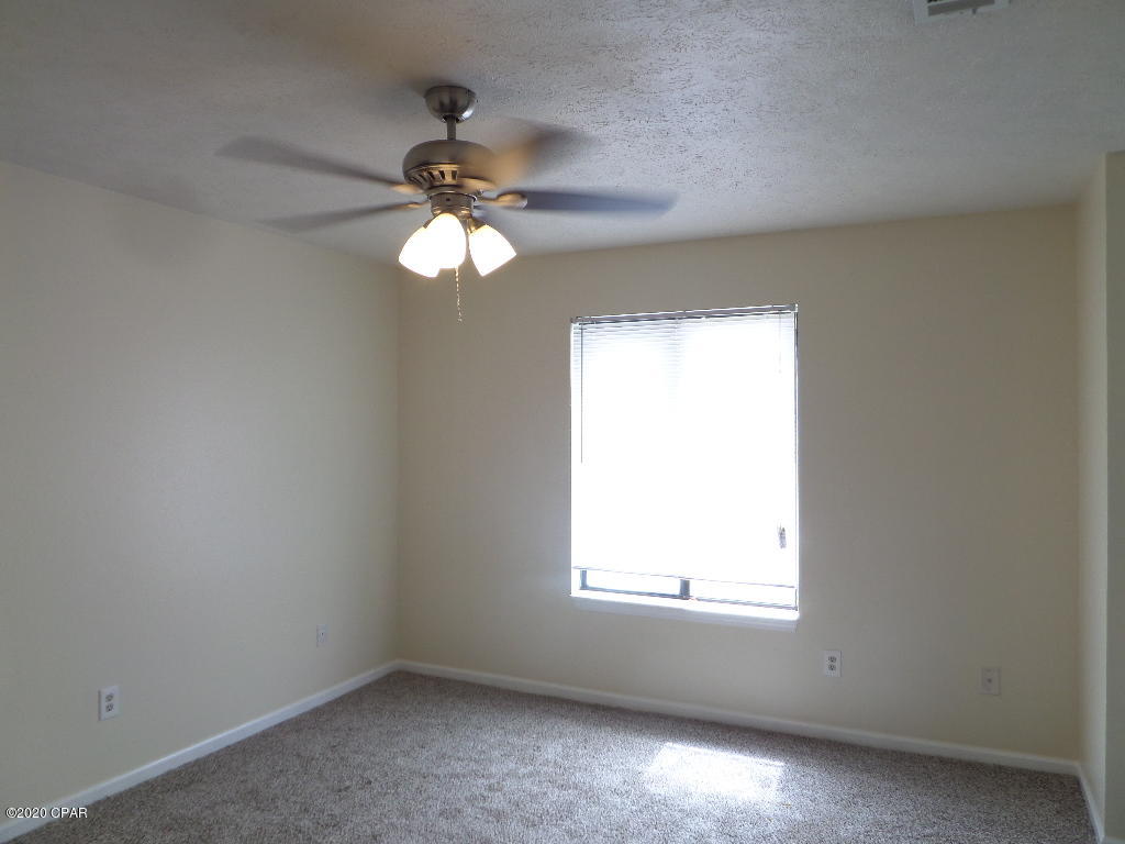 Image 10 For 3727 Greentree Place