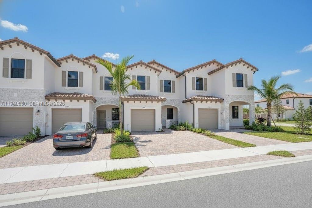 Silver Palm Residential H