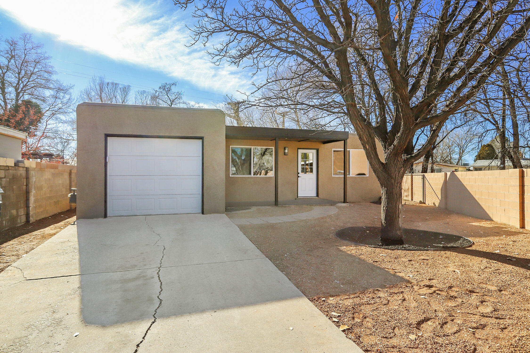 1340 Cherokee Court, Albuquerque NM 87107