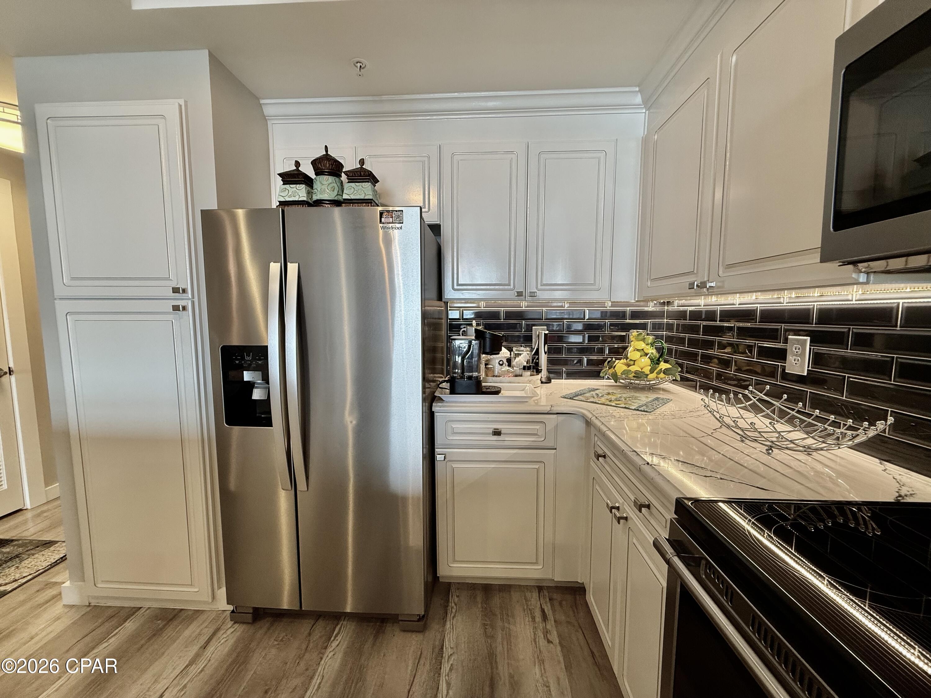 Image 25 For 9450 Thomas Drive 702b