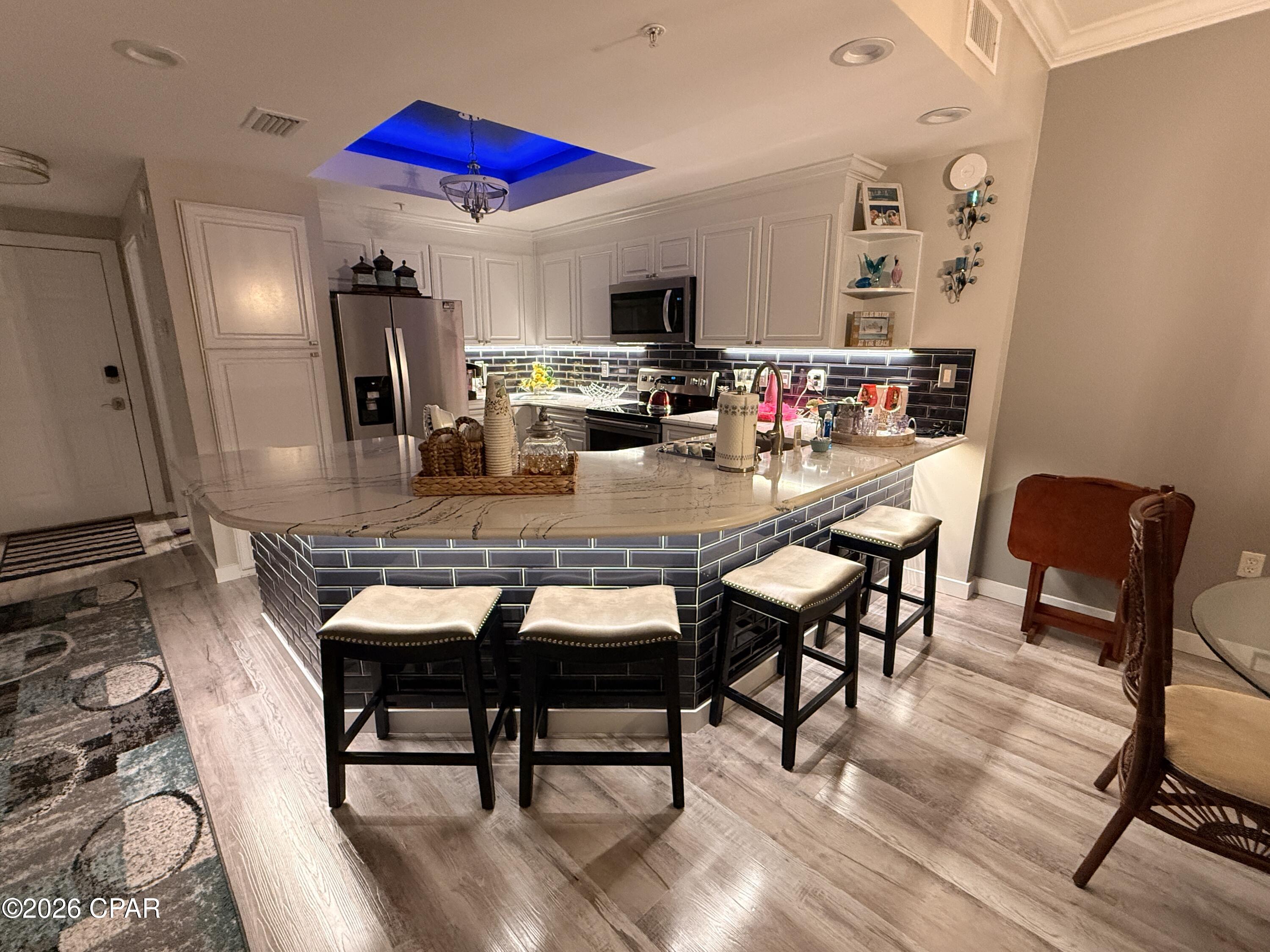 Image 29 For 9450 Thomas Drive 702b