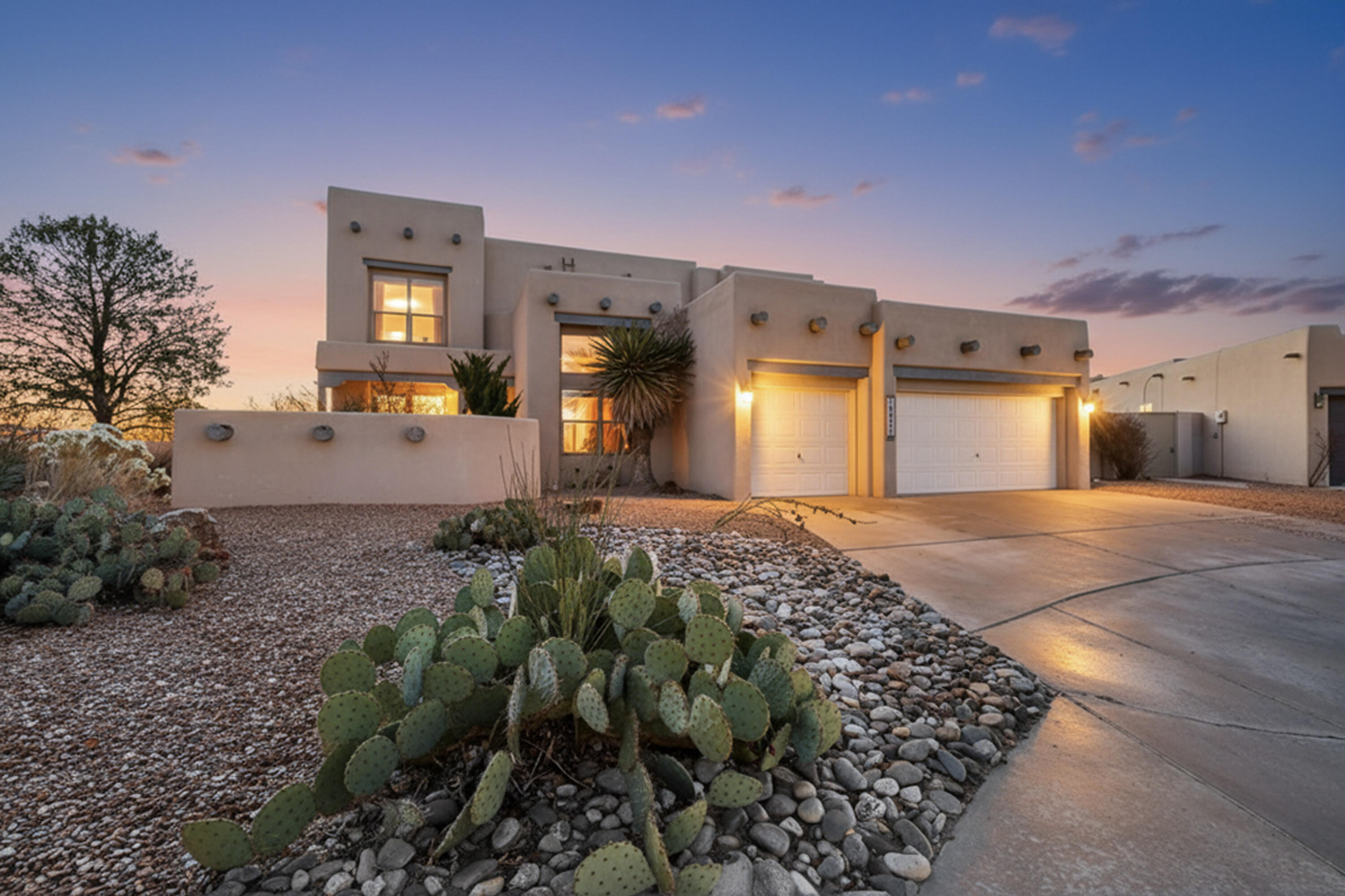 10801 Chicobush Drive, Albuquerque NM 87114