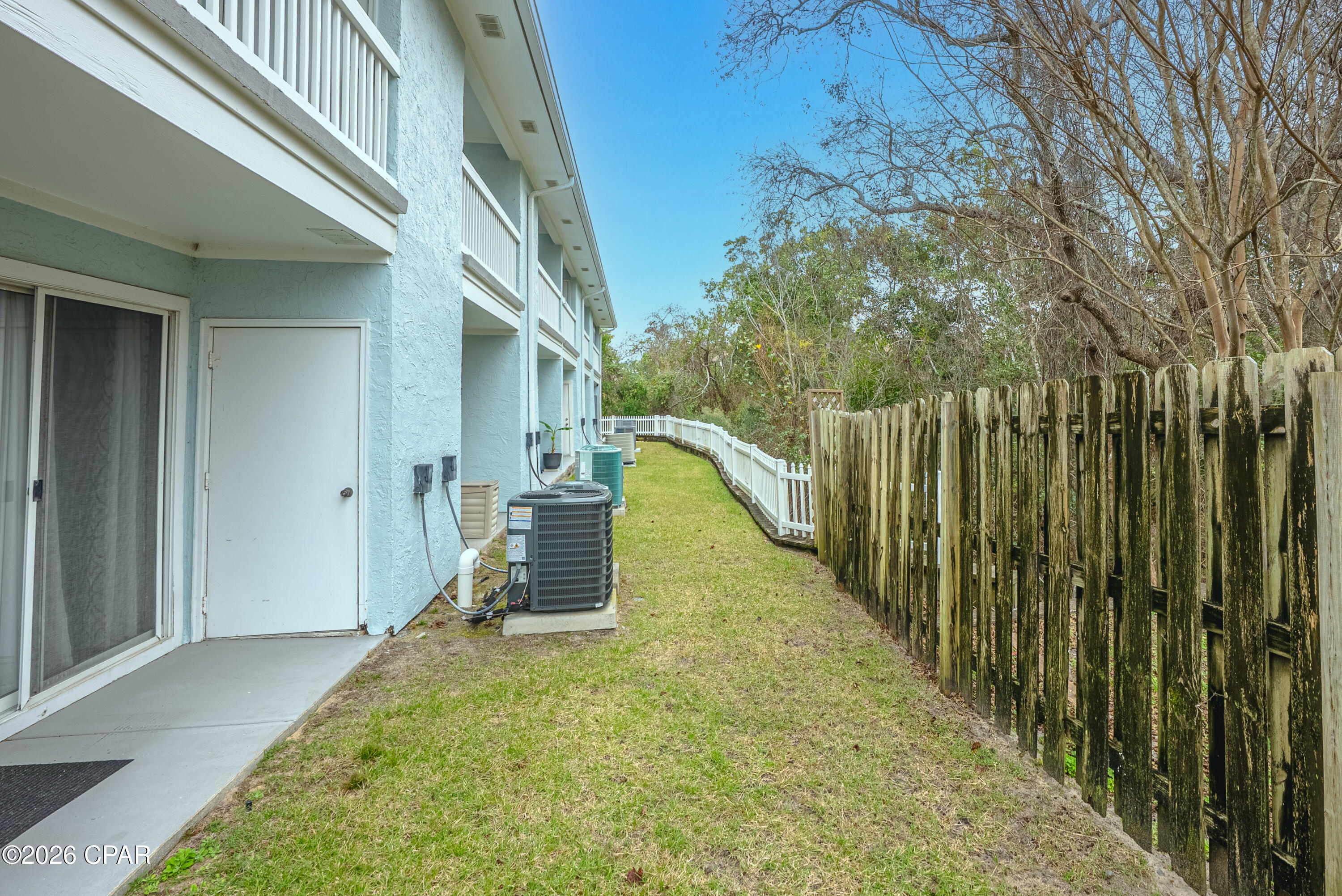 Image 19 For 17642 Front Beach Road G4