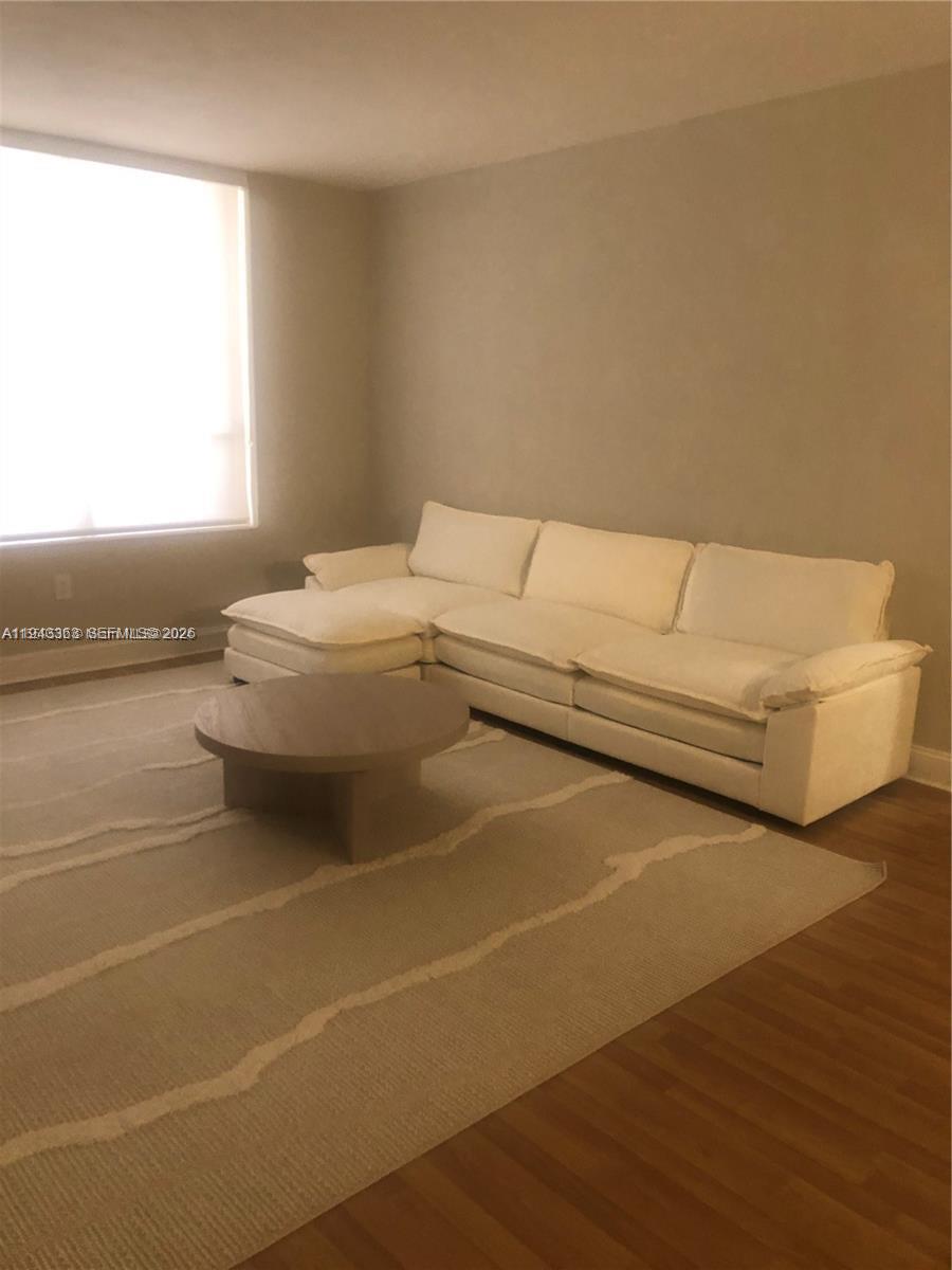 10185 Collins Ave Unit 1016, Bal Harbour, Florida 33154