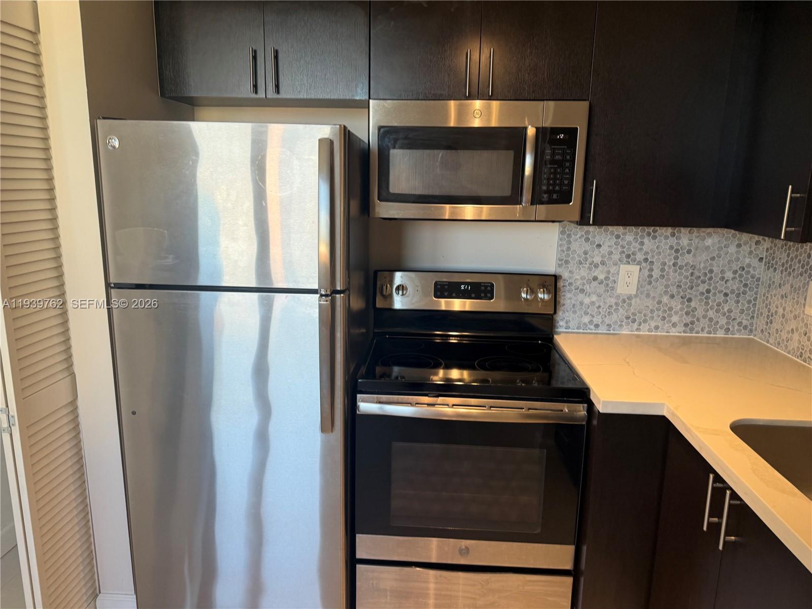 Perfectly located in Coconut Grove , walking distance from restaurants, shopping, public transportation , night life , completely updated apartment ,  Gated Under ground covered parking & gym .