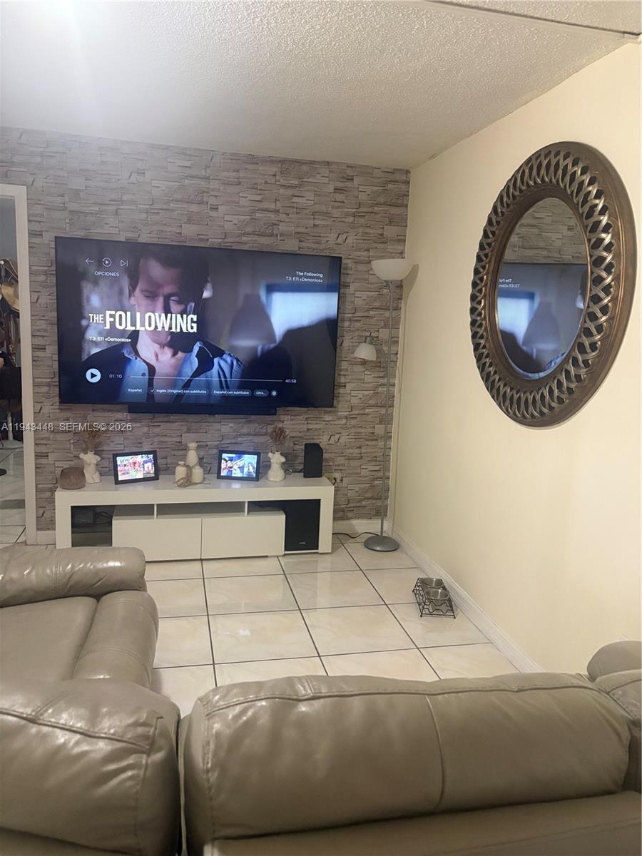 Homes for sale in Homestead, FL | 1190 Washington Cir #1190C, Homestead, FL 33034 | MLS# A11943448