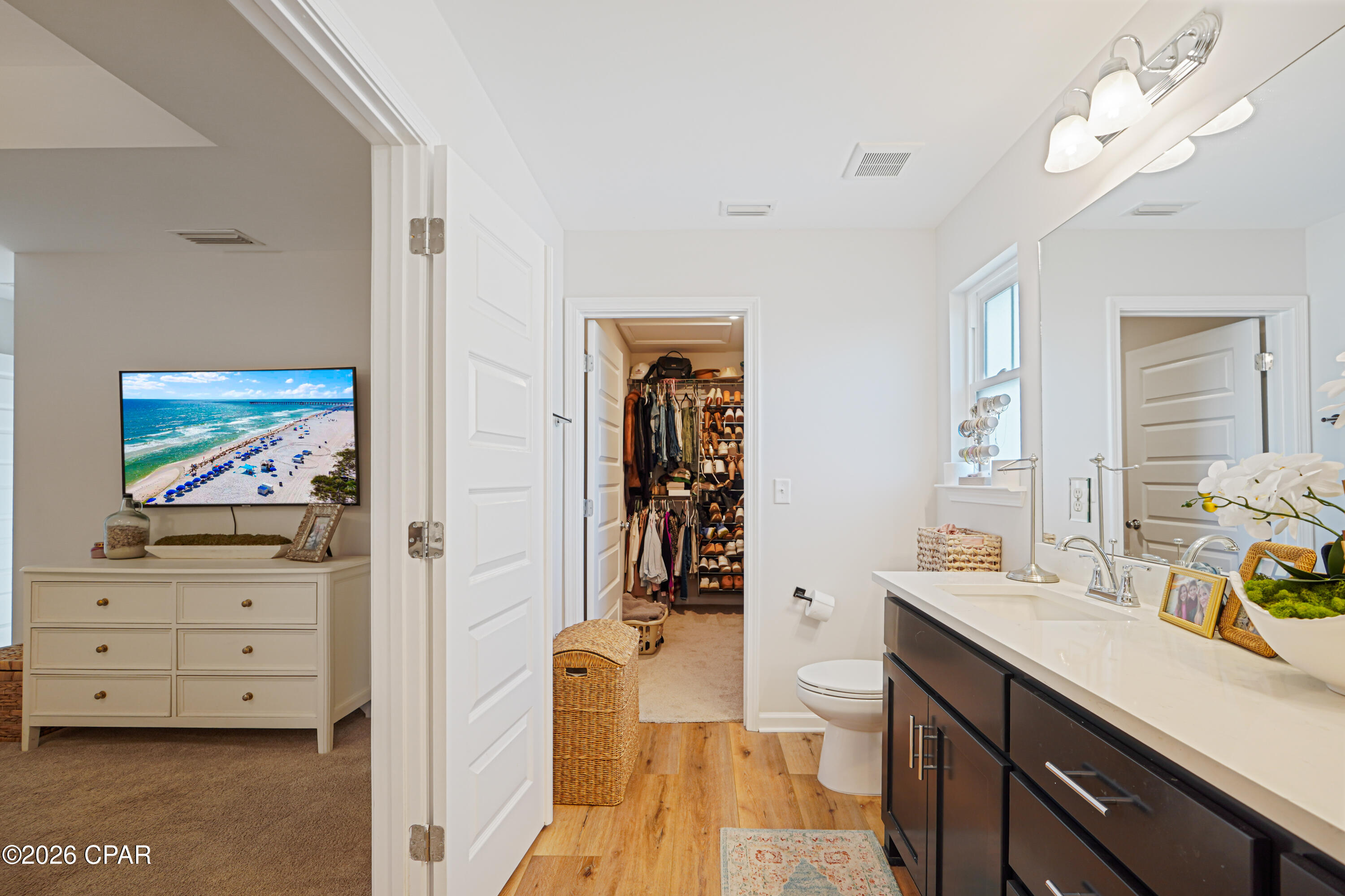 Image 34 For 330 Raven Lane