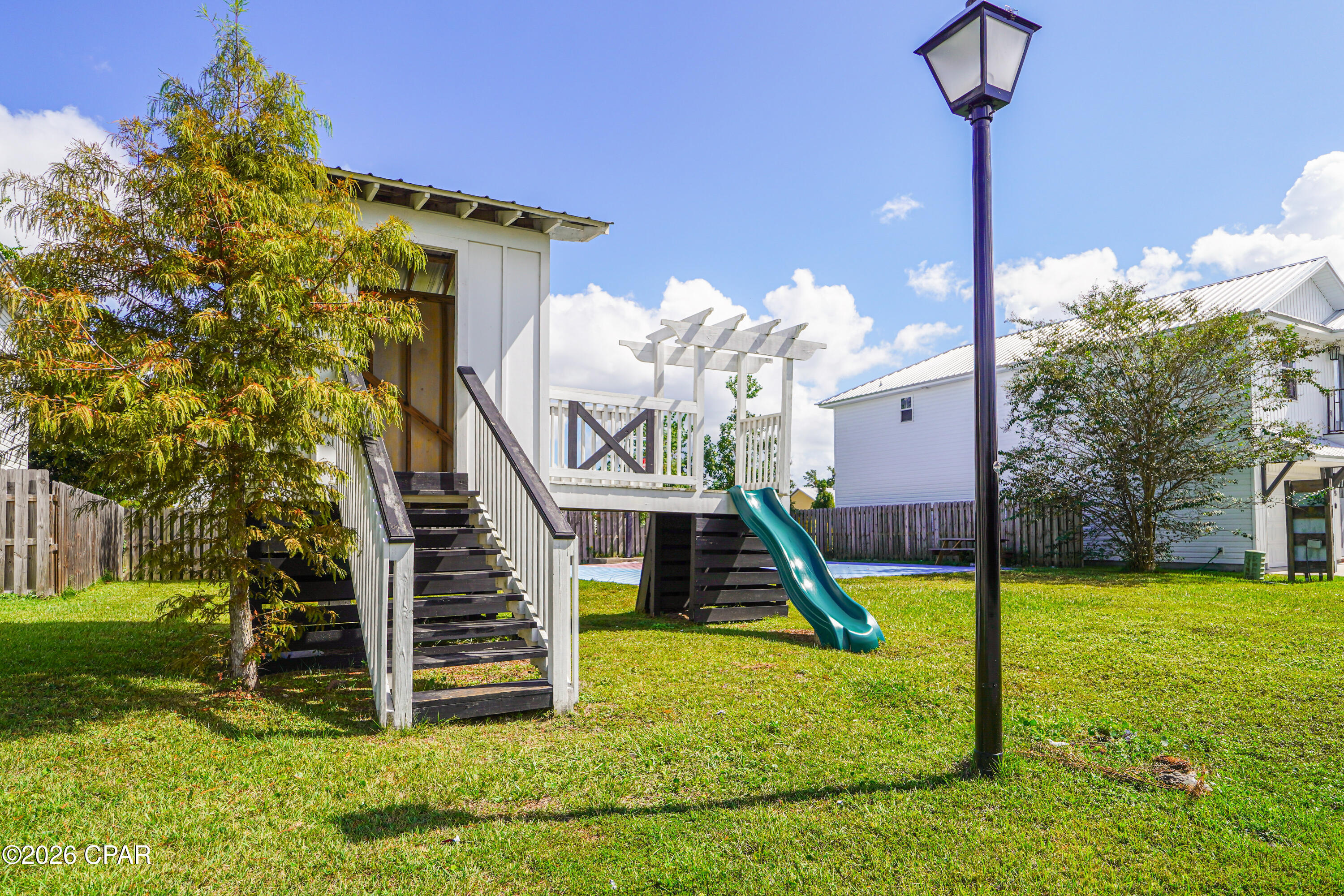 Image 8 For 330 Raven Lane