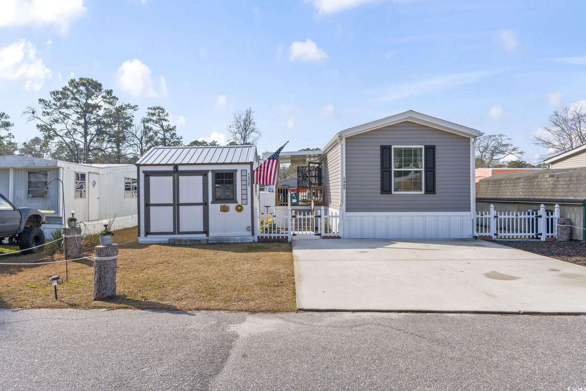 1525 Capella Ln. Myrtle Beach, SC 29575