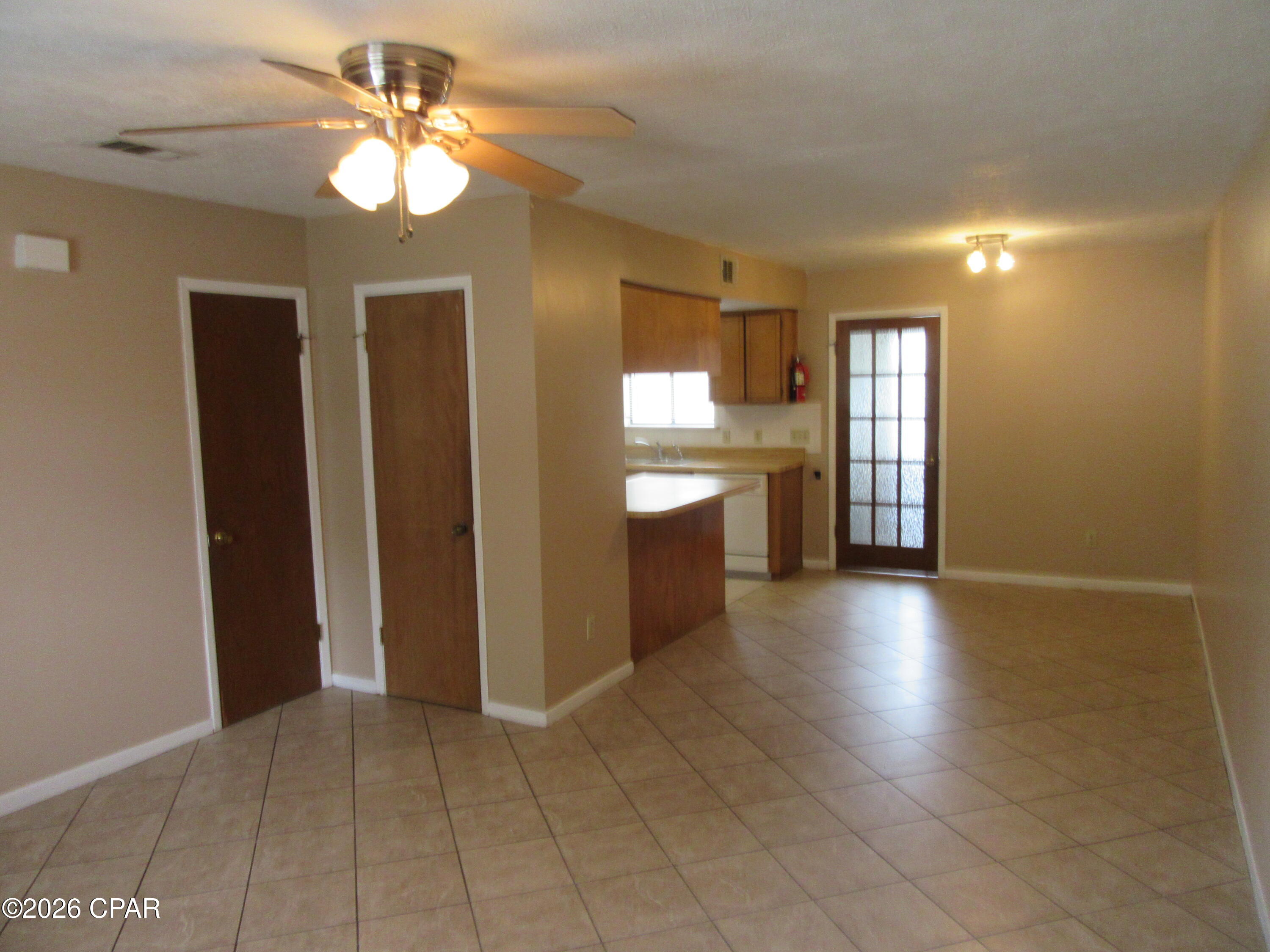 Image 3 For 830 West Street