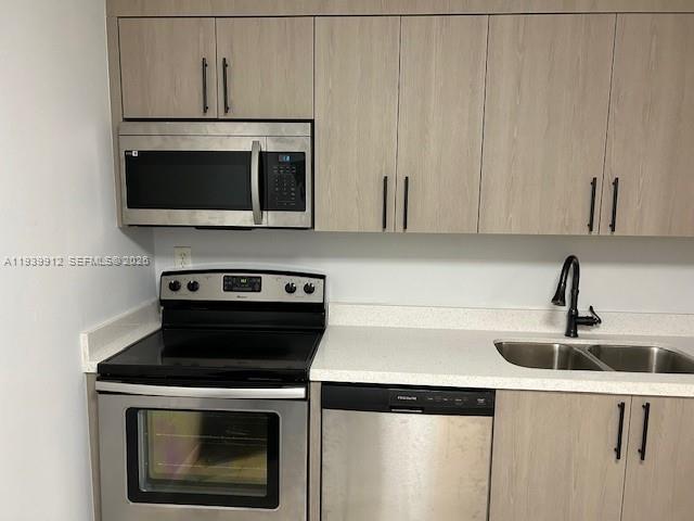 Condado Real Condo