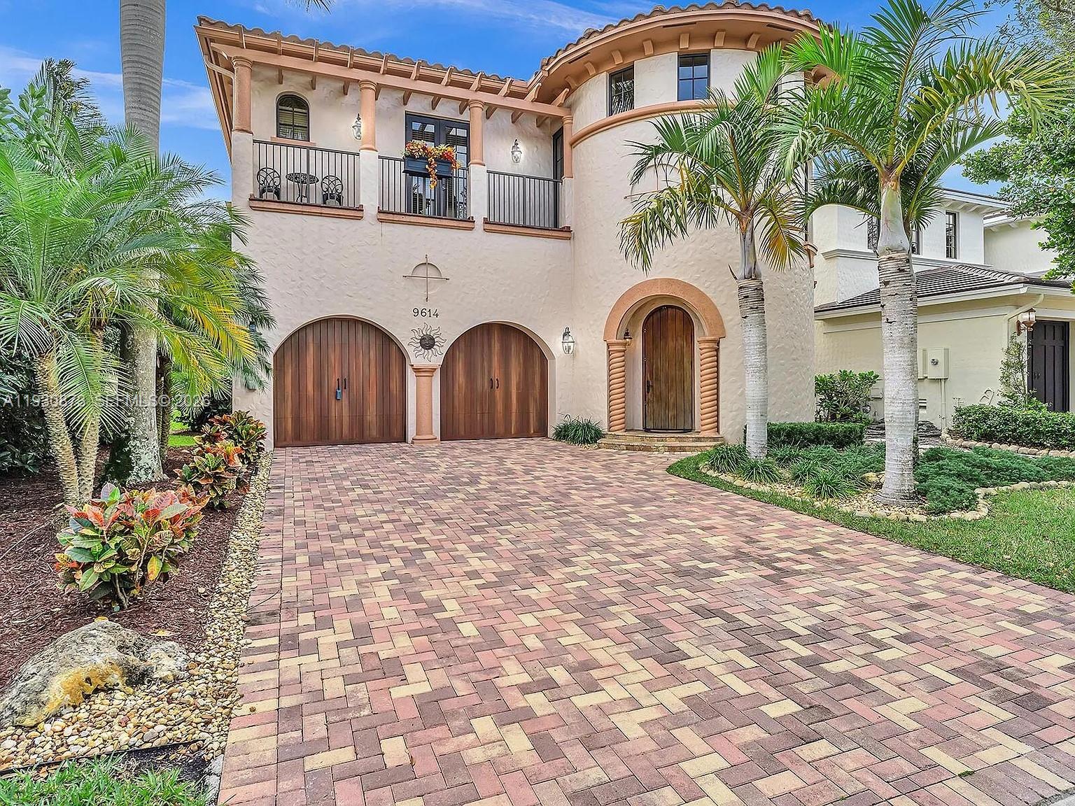 Parkland Golf And Country