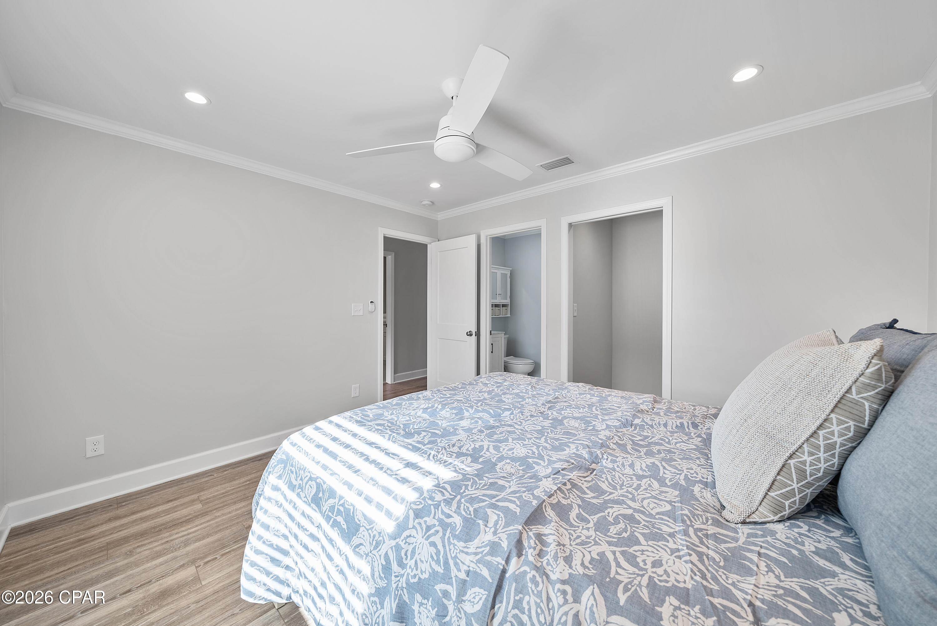 Image 12 For 121 Lakeside Circle Unit A