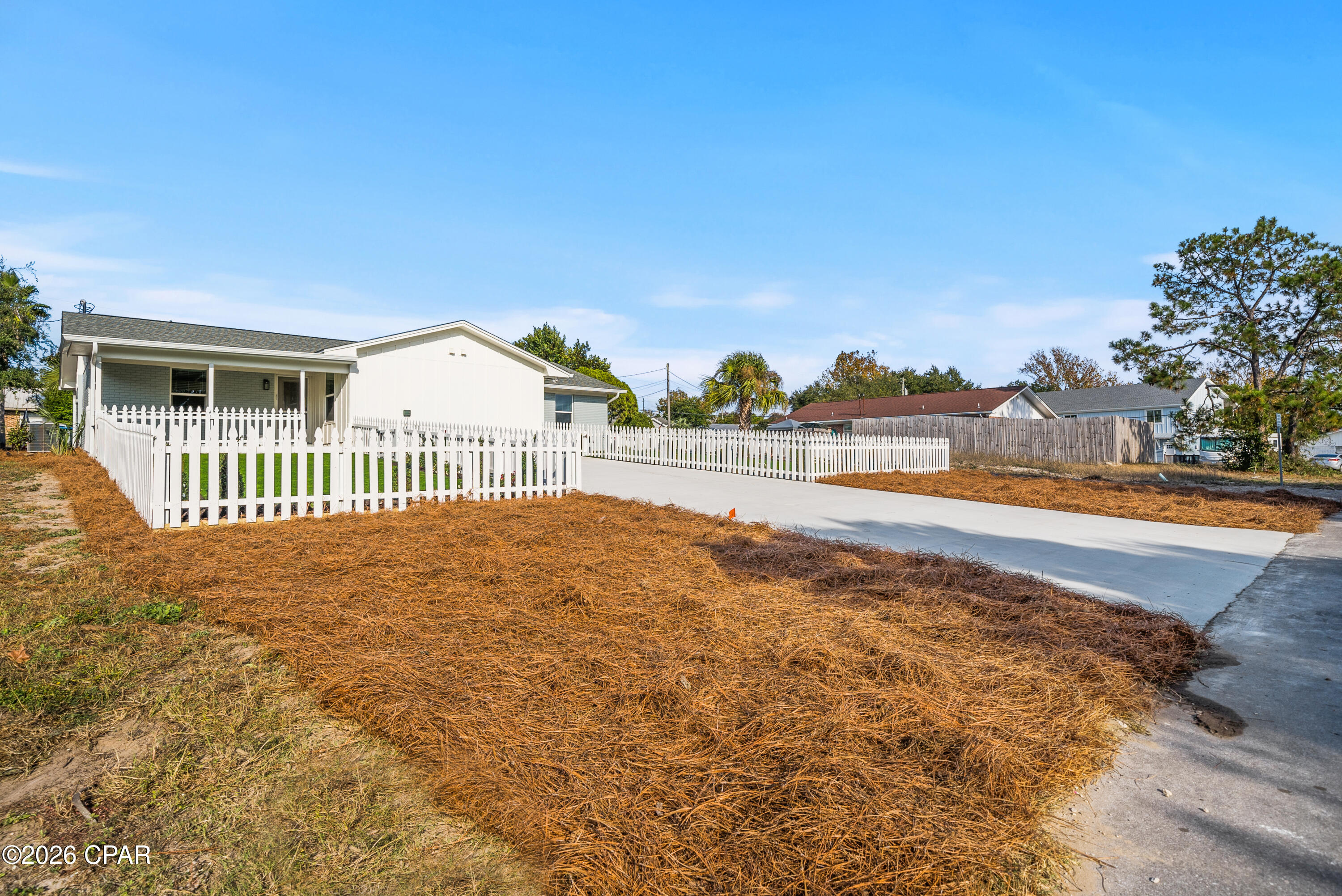 Image 26 For 121 Lakeside Circle Unit A