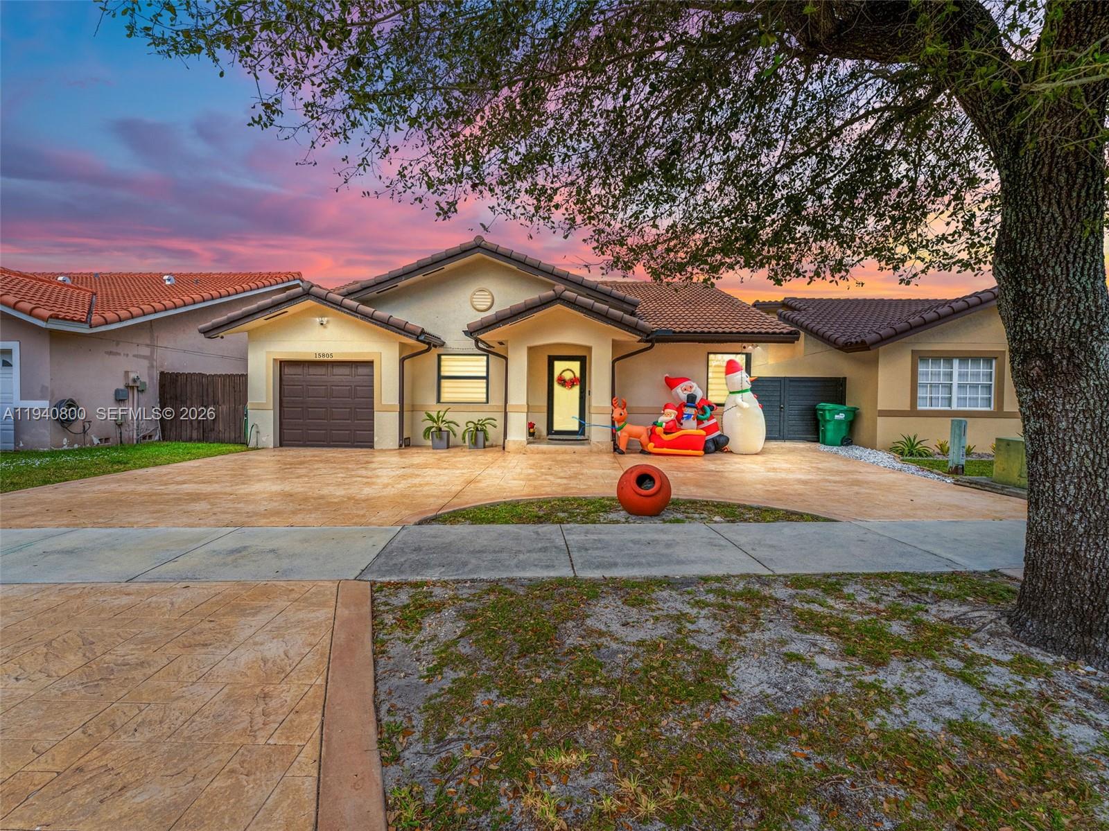 Adrian Homes At Lago Mar