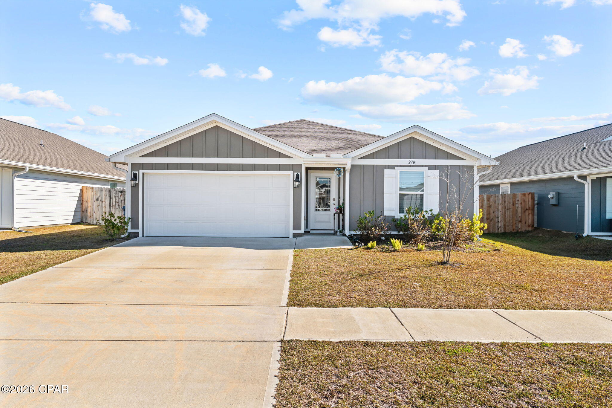 Listing photo id 2 for 270 Boggy Creek Way