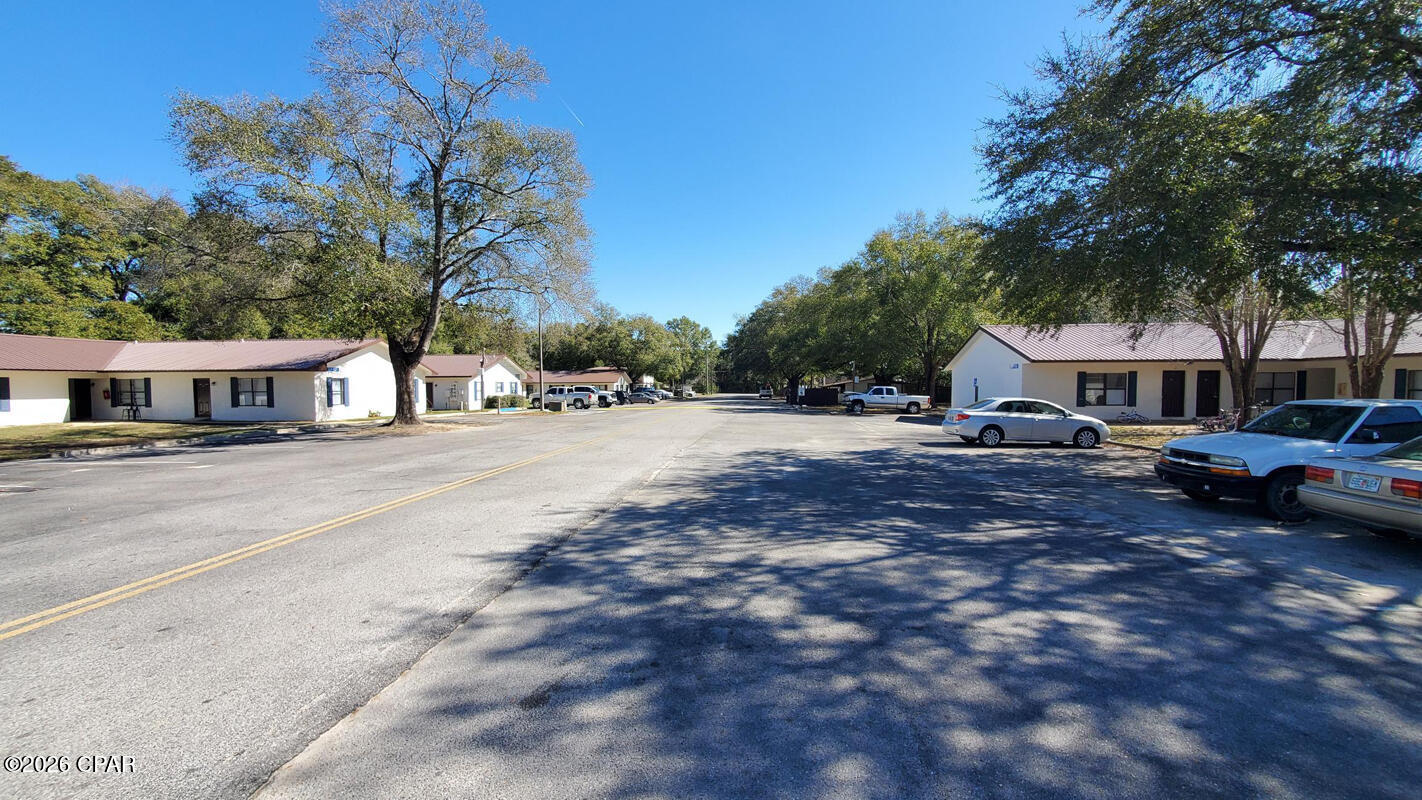 Image 10 For 125 Davis Lane