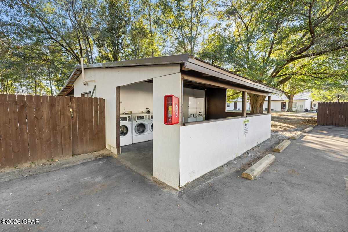 Image 8 For 125 Davis Lane