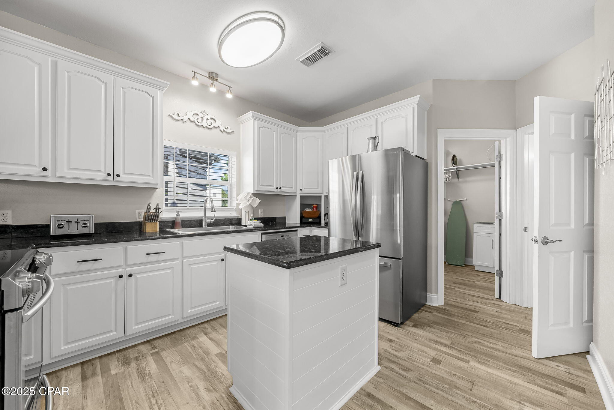 Image 11 For 12222 Lyndell Plantation Drive