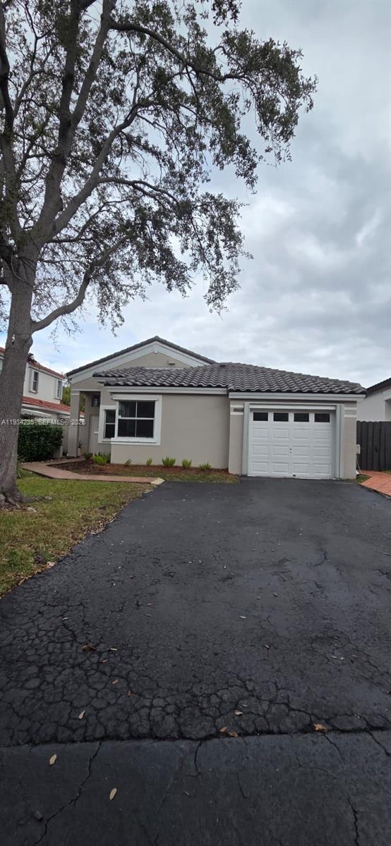 Poinciana At Oaks Landing