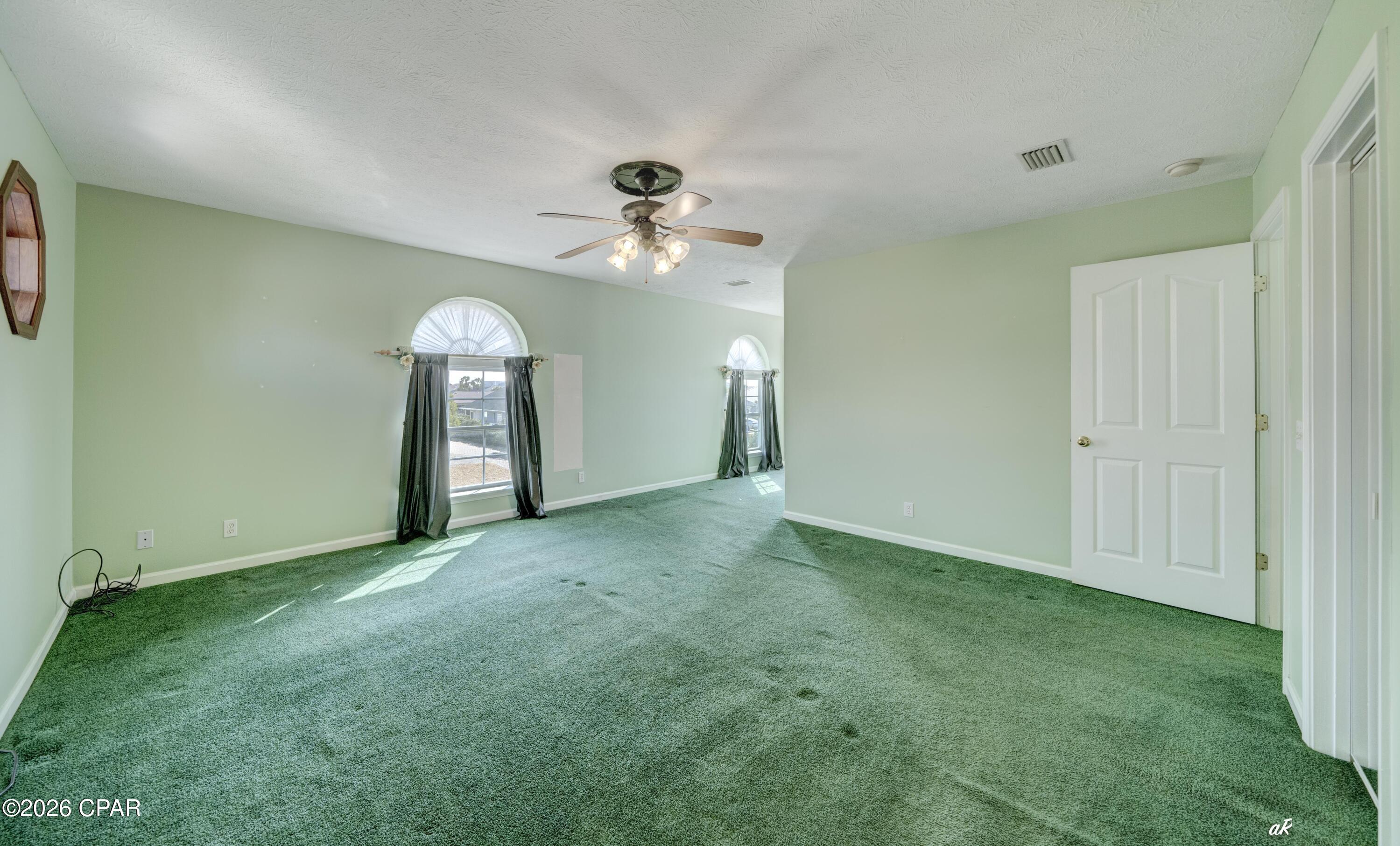 Image 35 For 714 Gulf Aire Drive