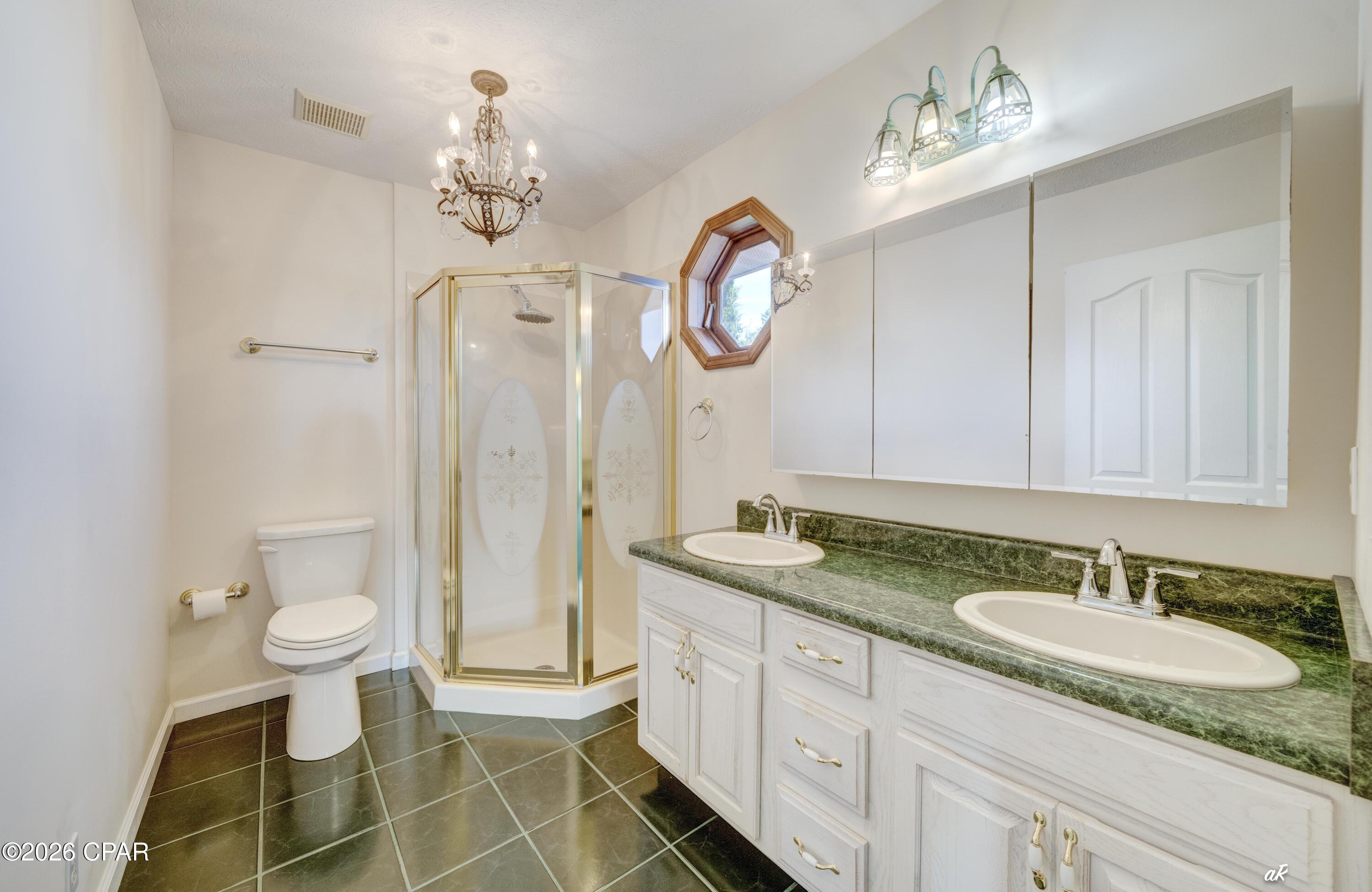 Image 37 For 714 Gulf Aire Drive