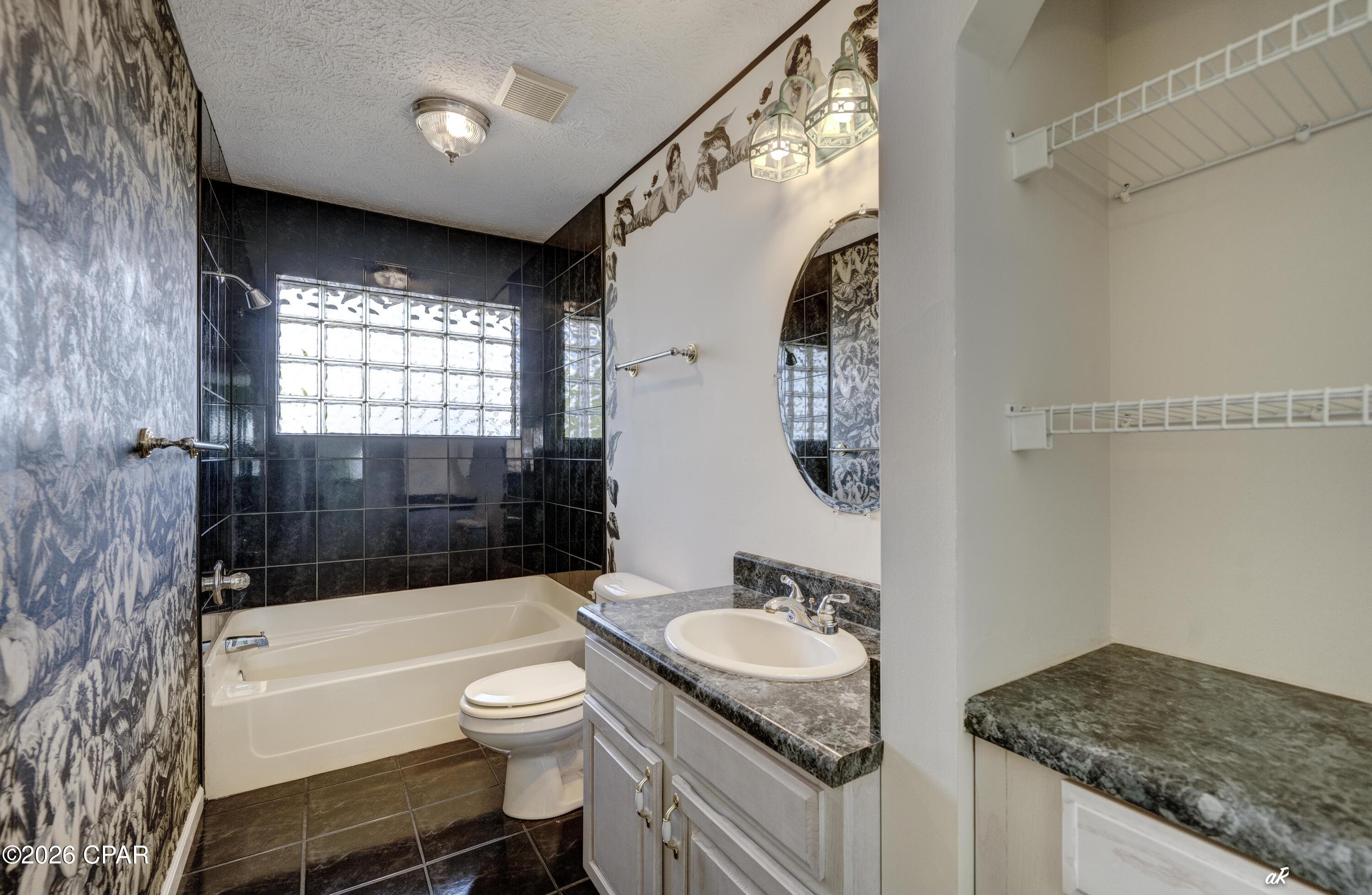 Image 43 For 714 Gulf Aire Drive