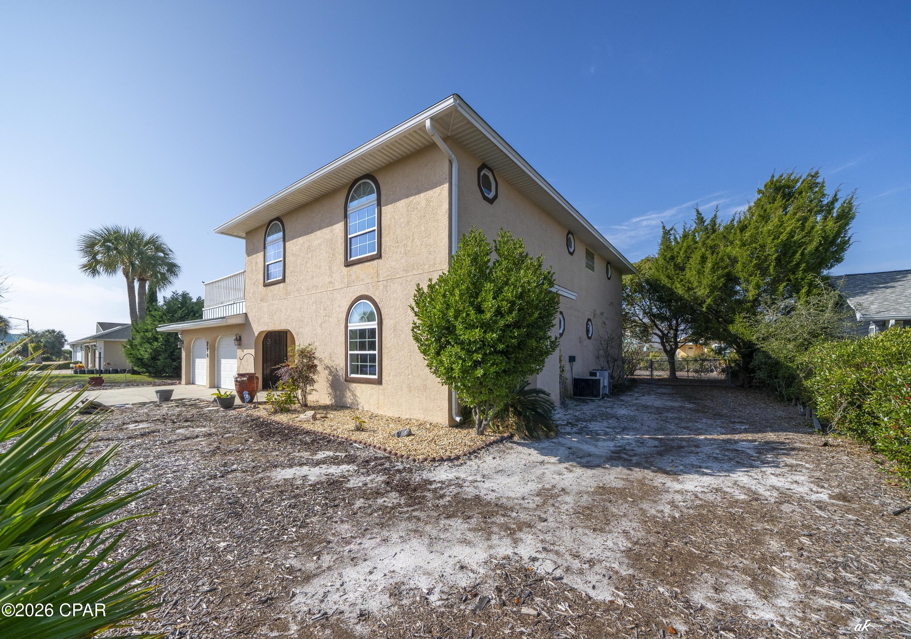 Image 9 For 714 Gulf Aire Drive