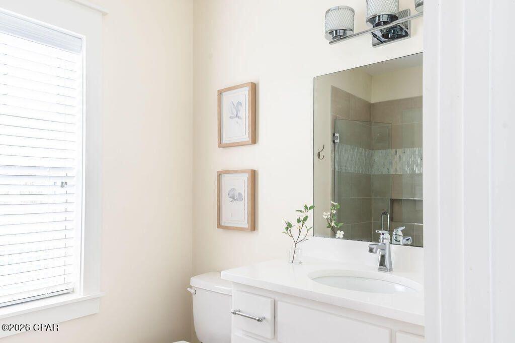 Listing photo id 19 for 217 Sands Street