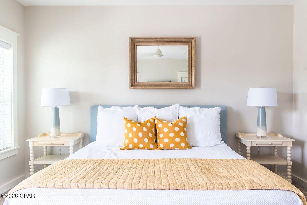 Listing photo id 20 for 217 Sands Street