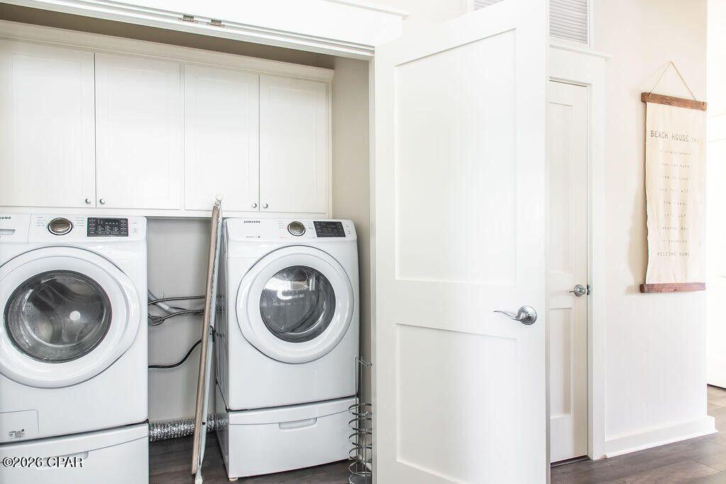 Listing photo id 28 for 217 Sands Street