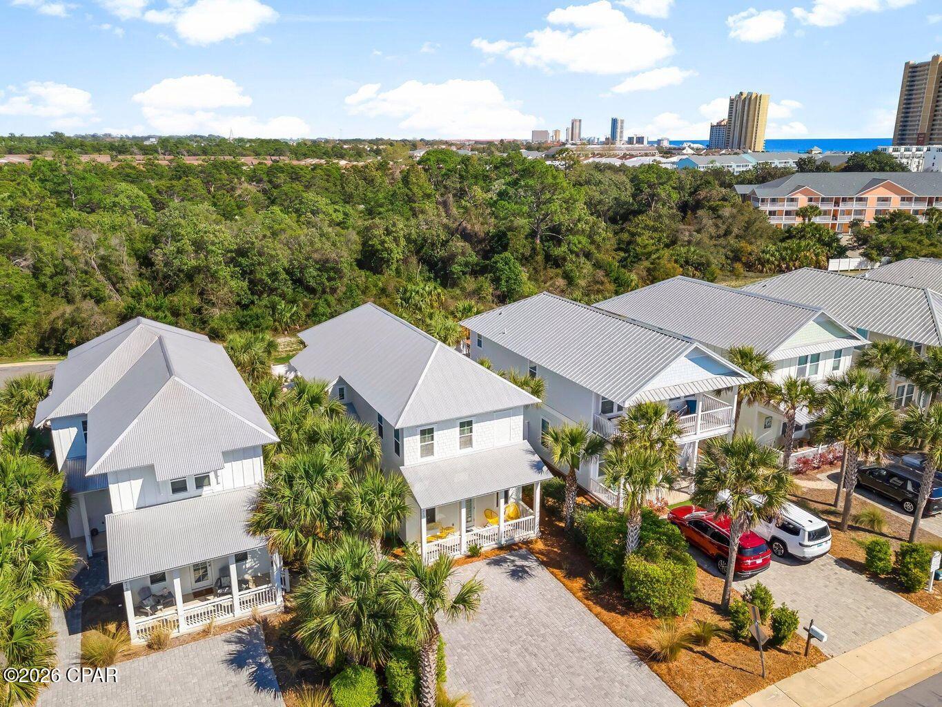 Listing photo id 32 for 217 Sands Street