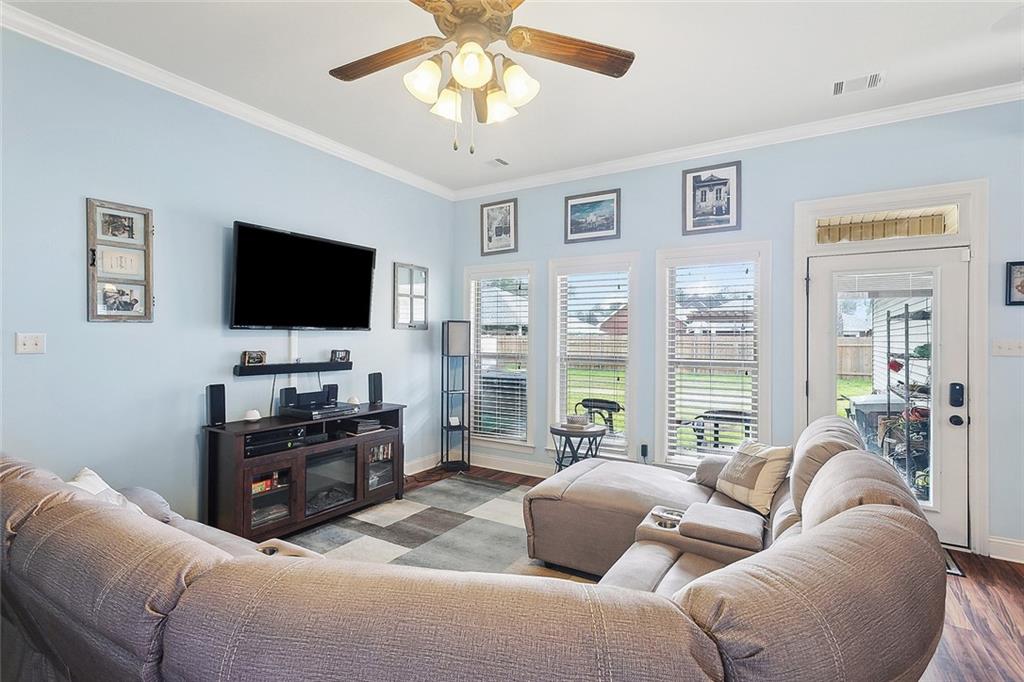 Homes for sale in Pearl River, LA | 39224 Oak St, Pearl River, LA 70452 | MLS# 2537905