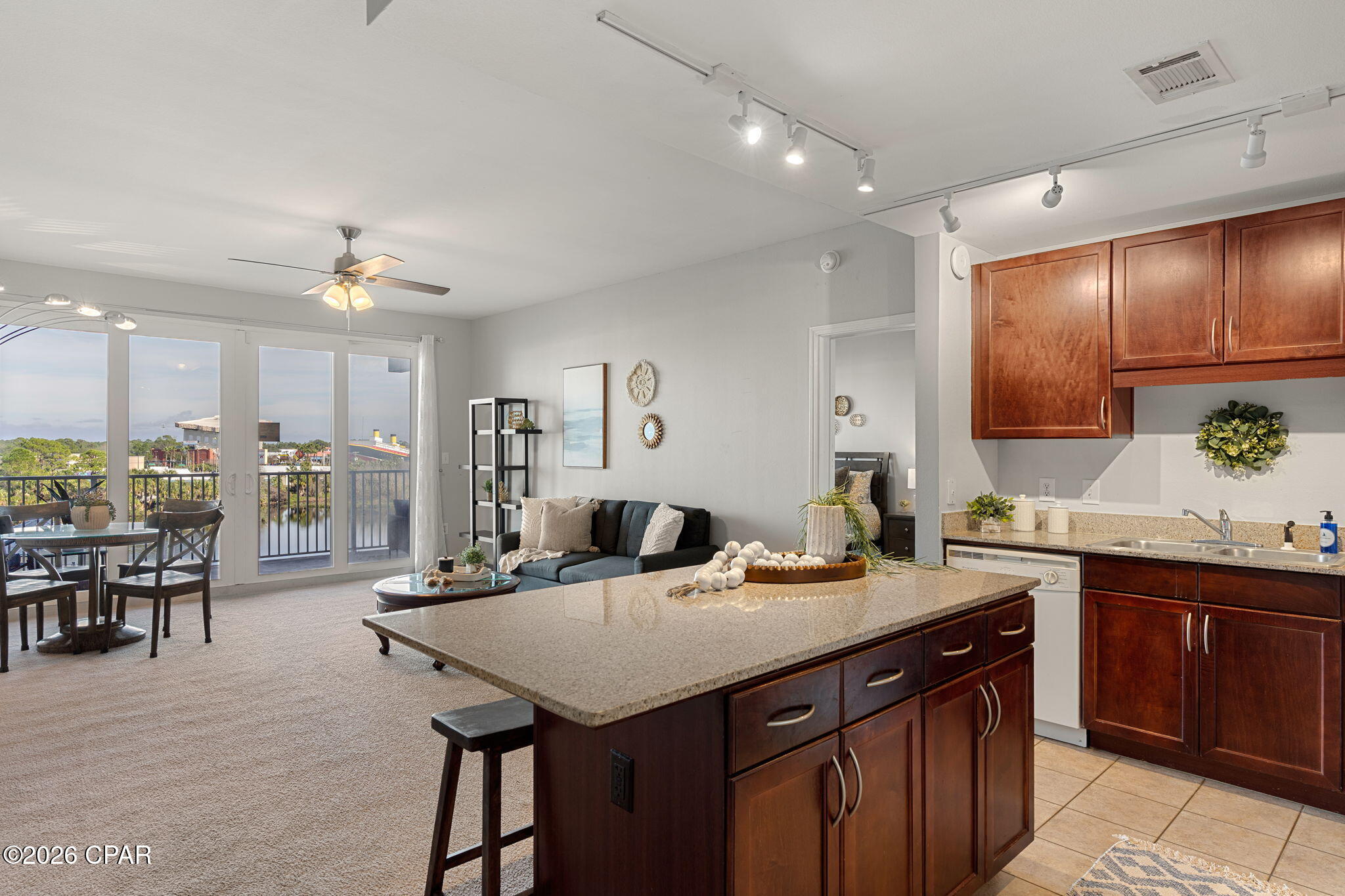 Image 10 For 9860 Thomas Drive 311