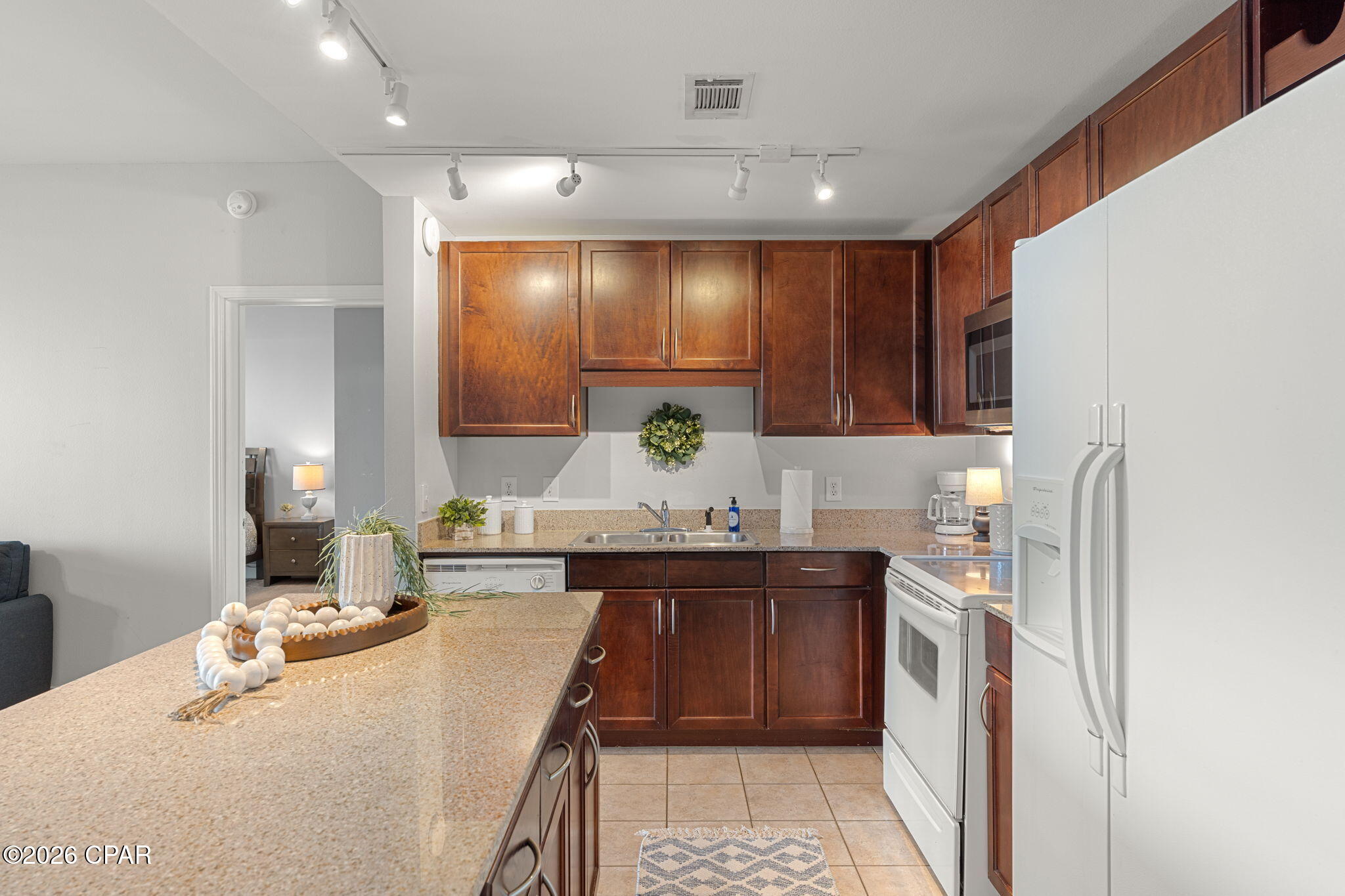 Image 9 For 9860 Thomas Drive 311