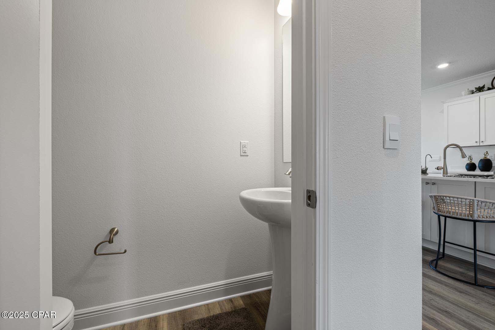 Image 33 For 1048 Backwater Road