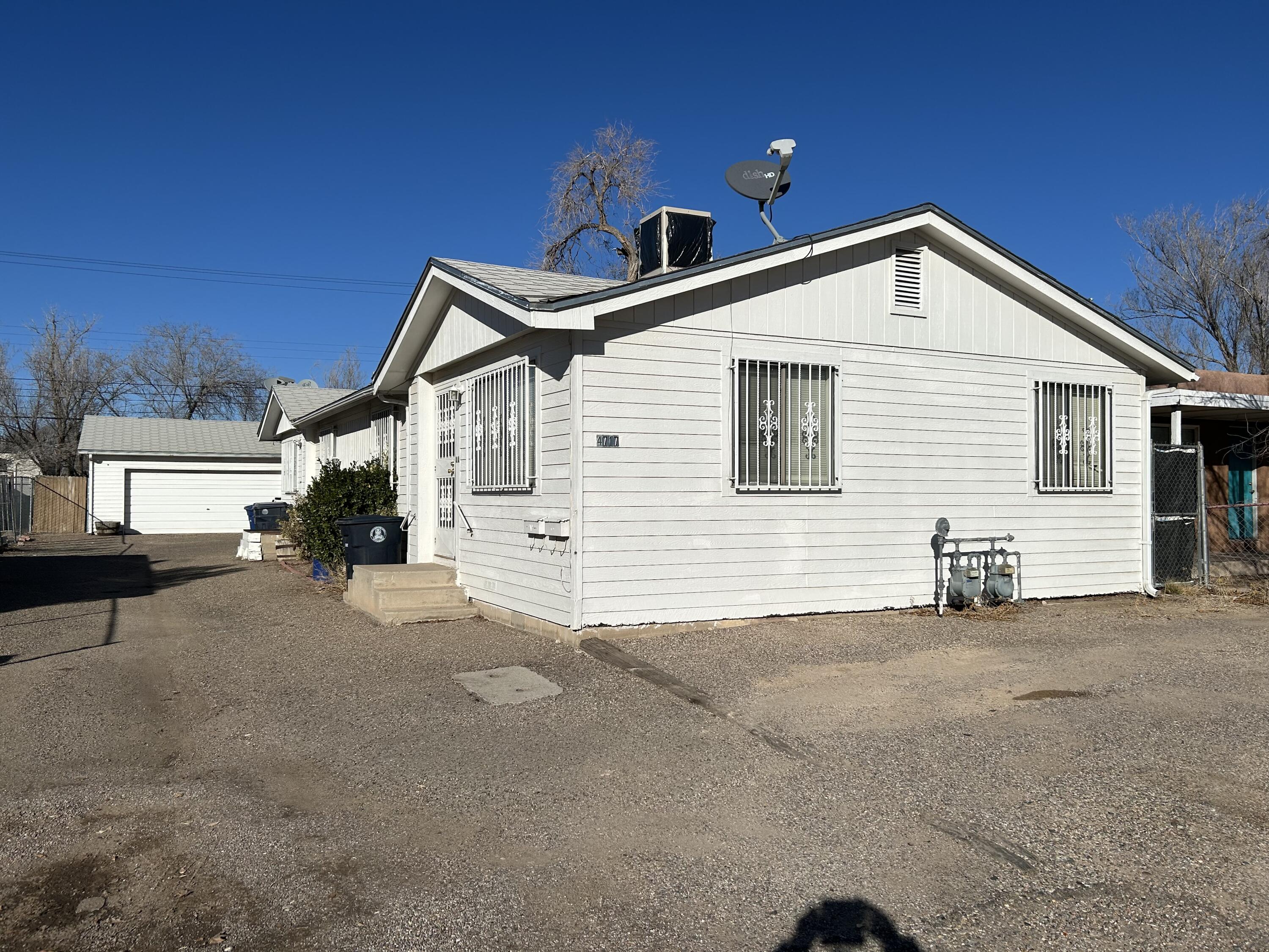 Homes for sale in Albuquerque, NM | 4717 Gibson Blvd Se, Albuquerque, NM 87108 | MLS# 1096668