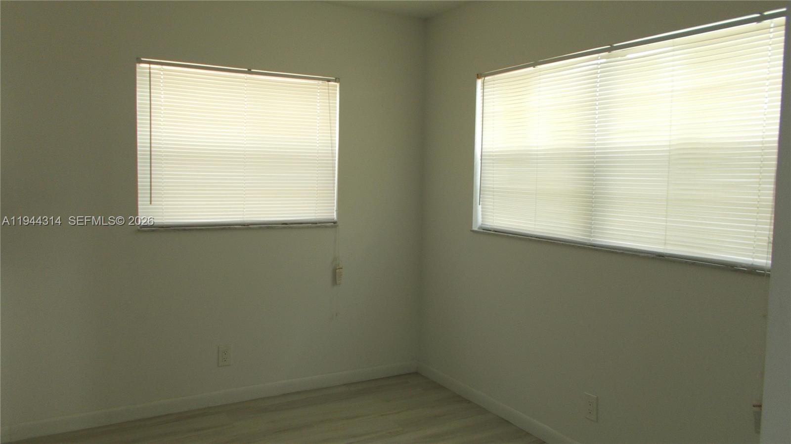 Property photo # 9