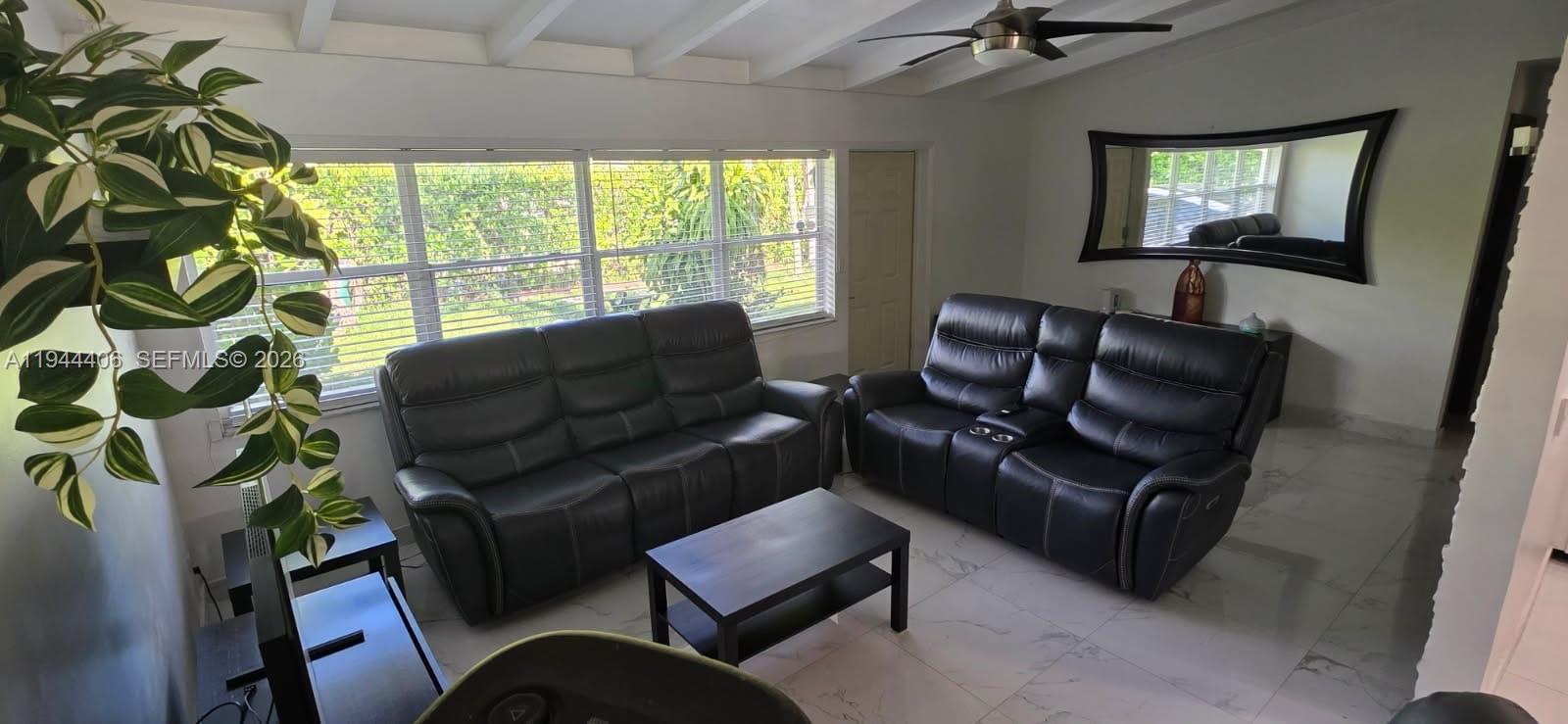 2531 Whale Harbor Ln, Fort Lauderdale, Florida 33312