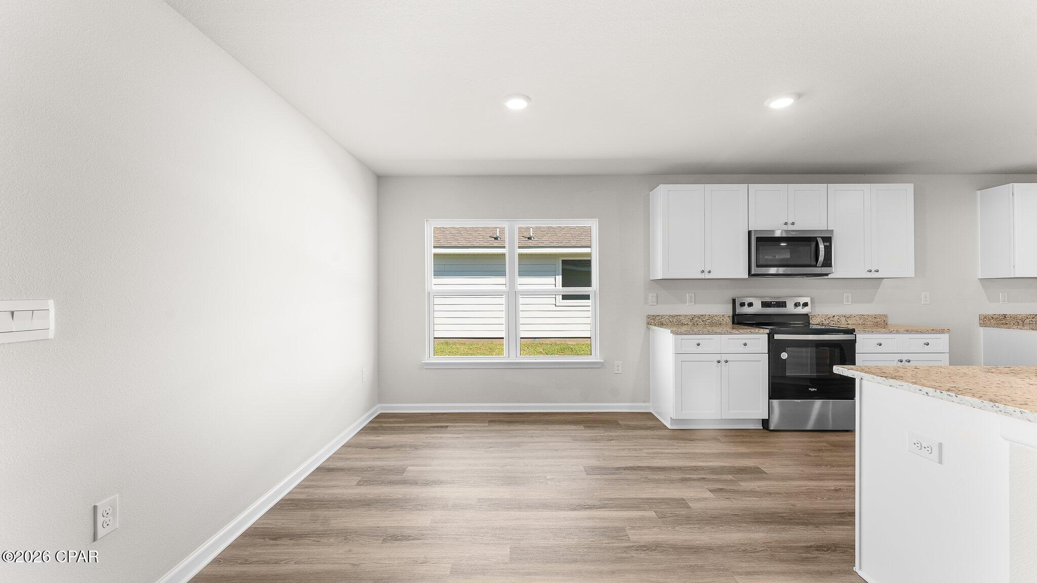 Image 19 For 1585 Fountain Court