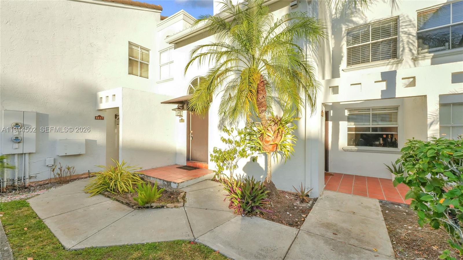 The Greens At Doral Condo