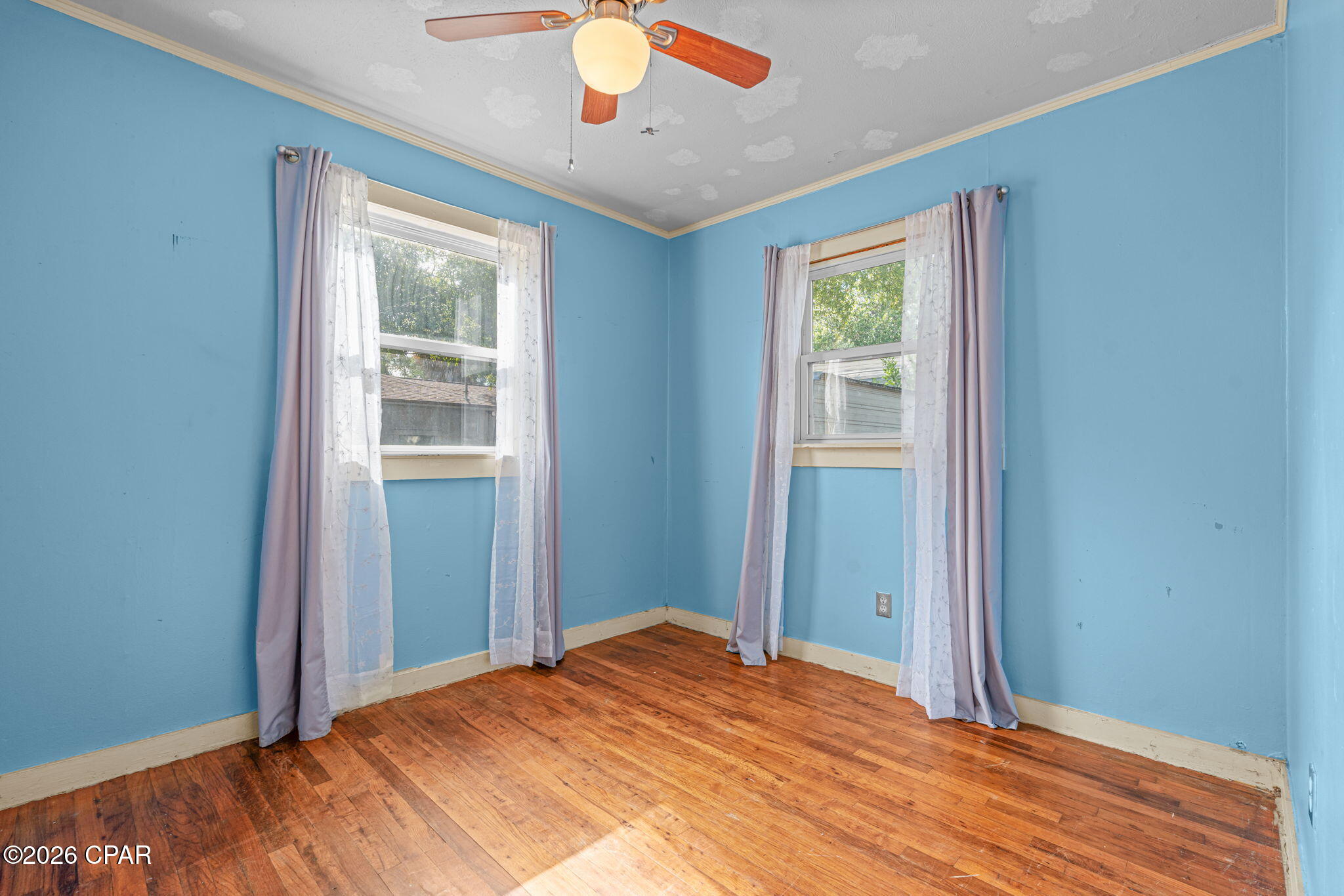 Image 19 For 1821 Molitor Avenue