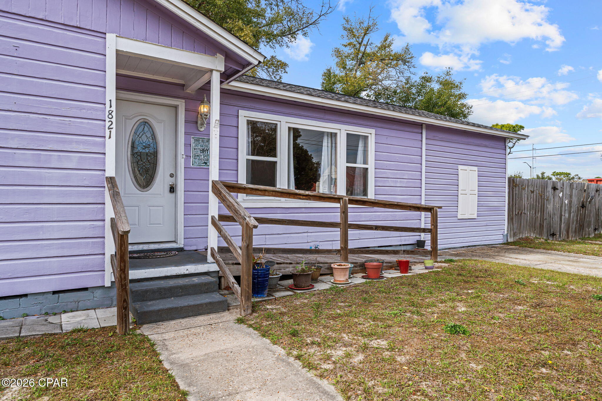 Image 3 For 1821 Molitor Avenue