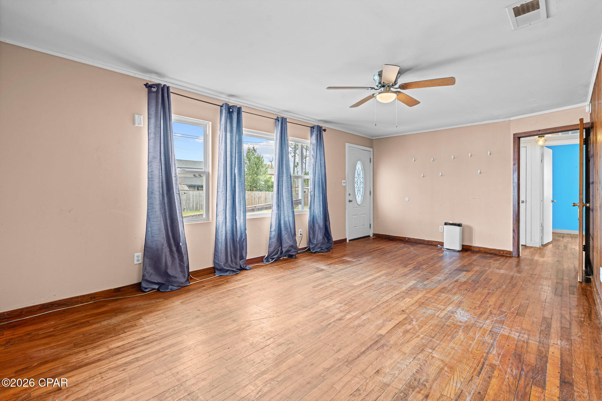 Image 6 For 1821 Molitor Avenue