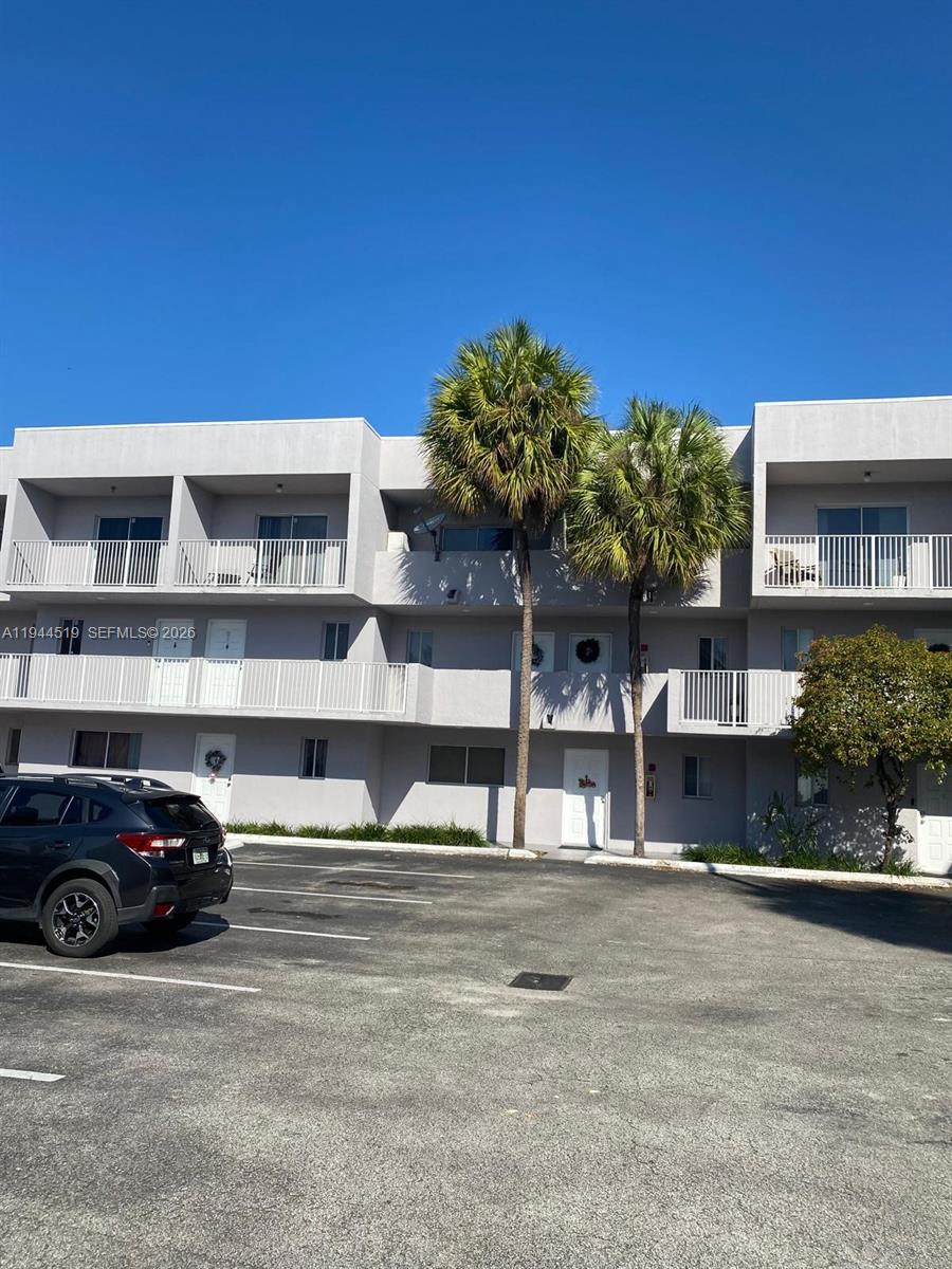 Terrazas Del Sol Condo