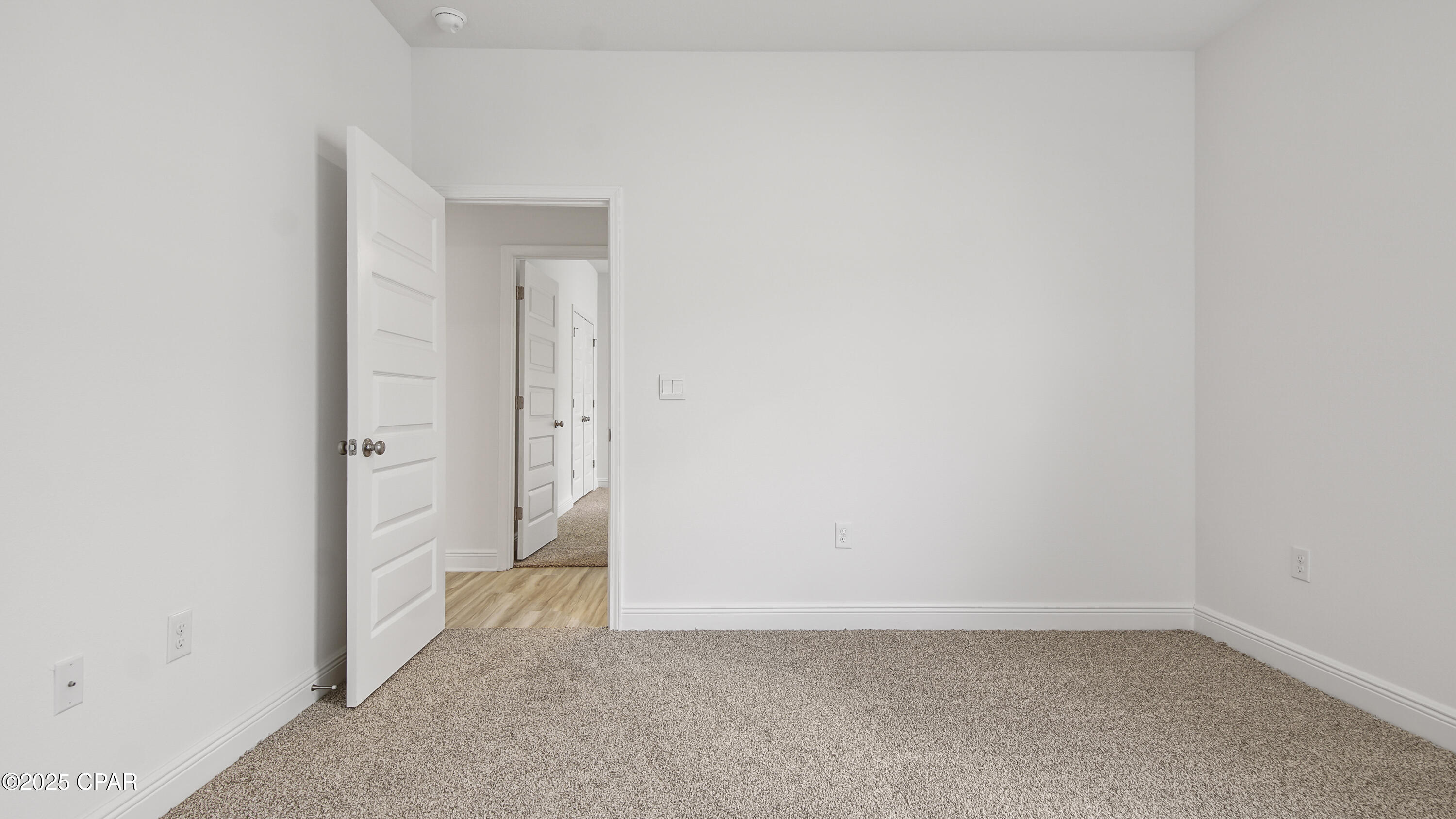 Image 17 For 405 Wolcott Way