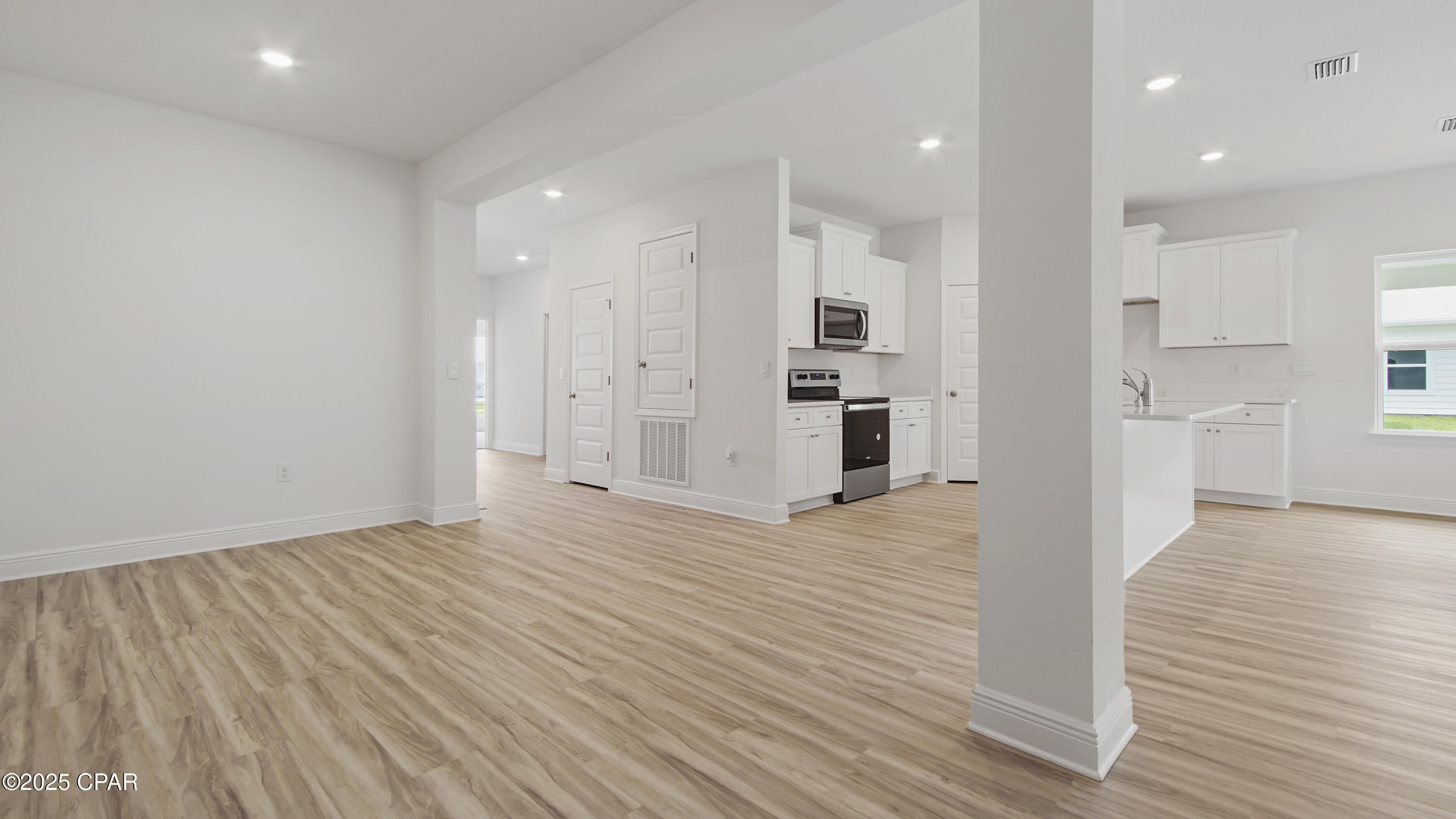 Image 21 For 405 Wolcott Way