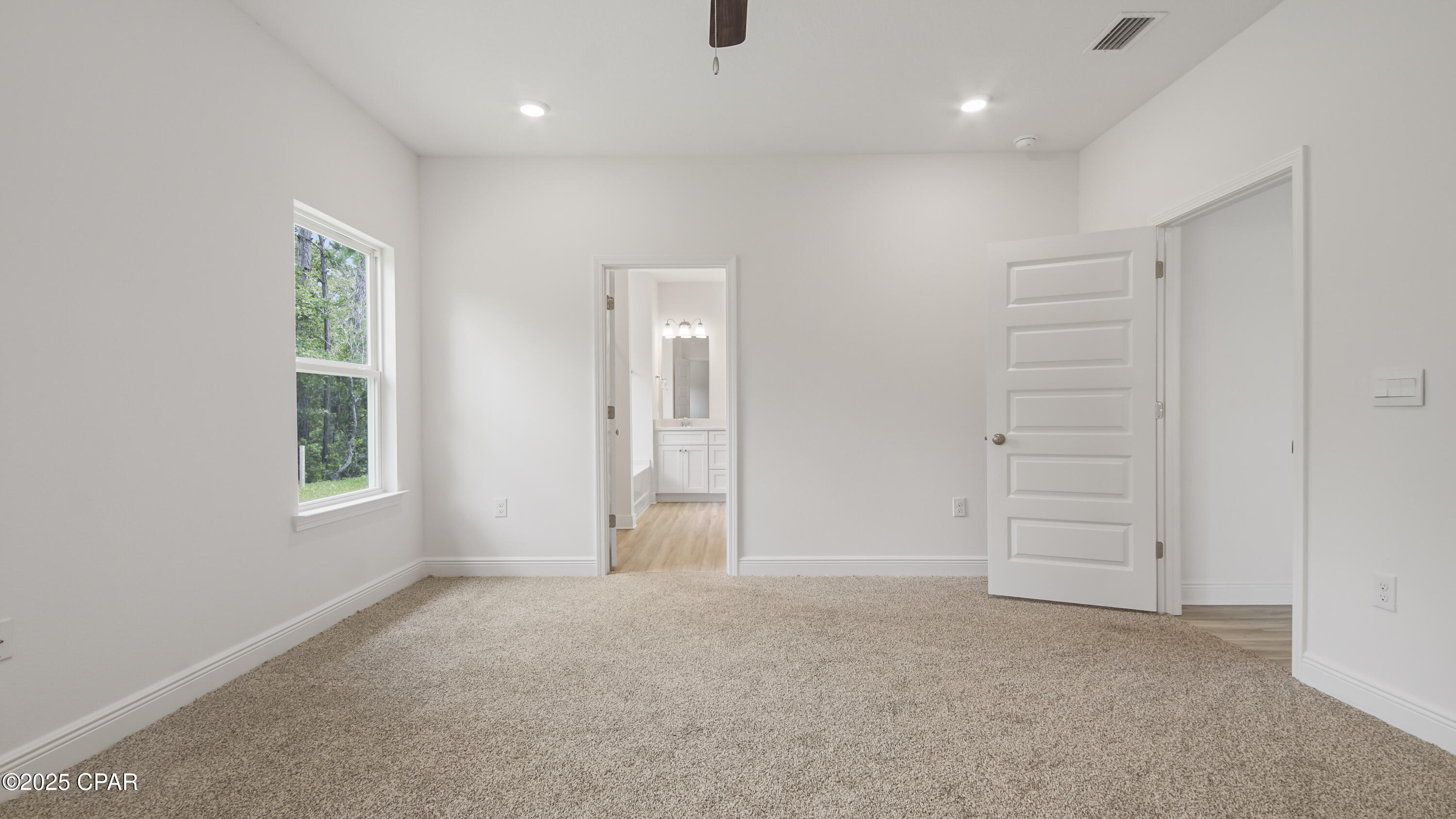 Image 23 For 405 Wolcott Way