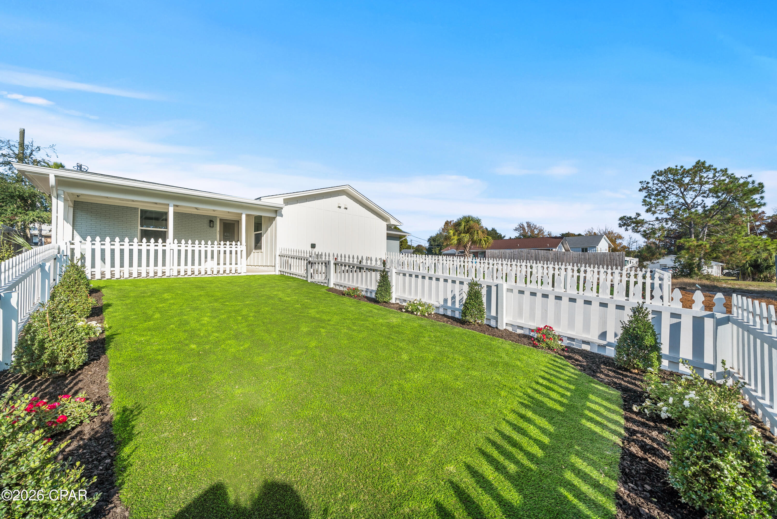 Image 23 For 121 Lakeside Circle Unit B