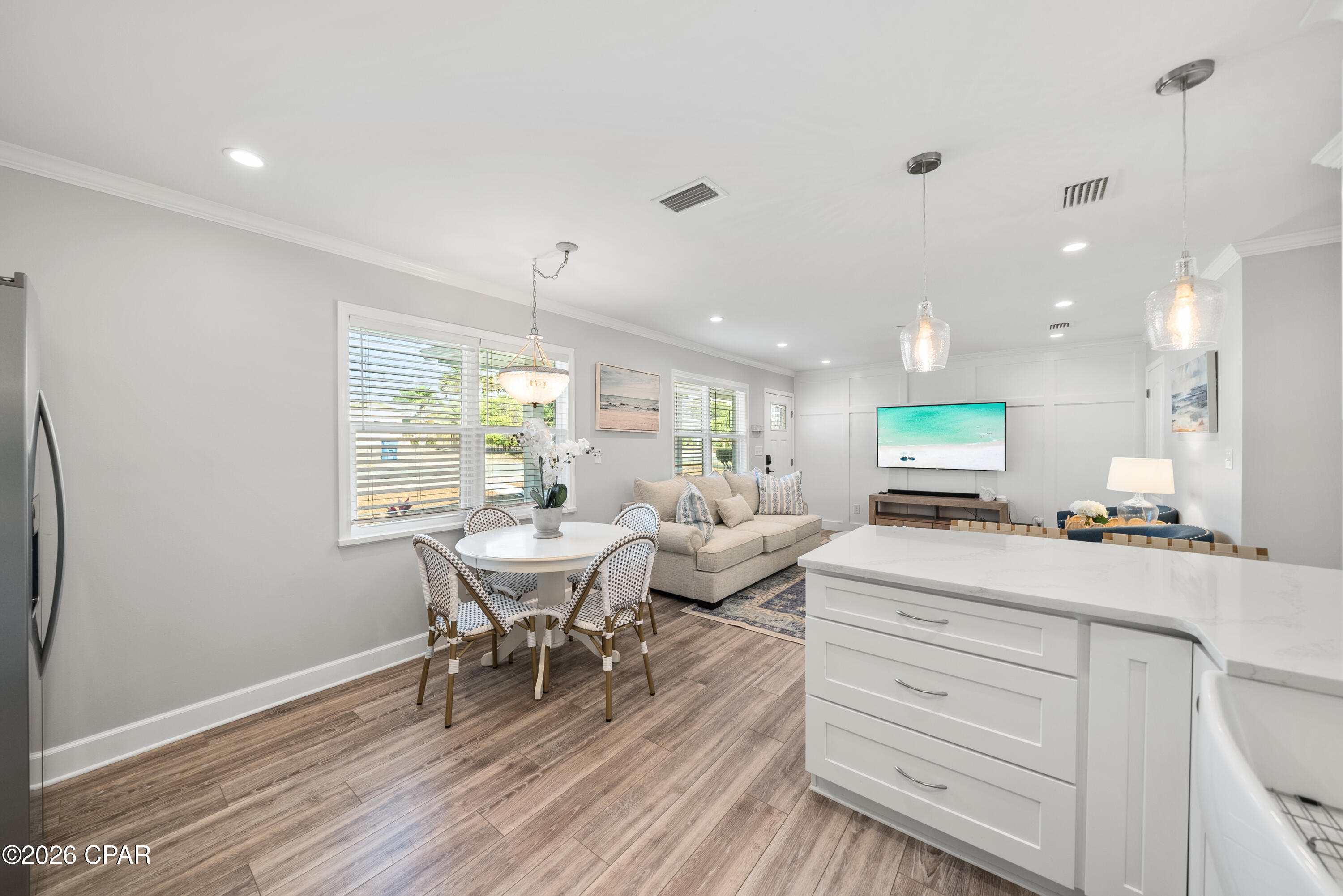 Image 8 For 121 Lakeside Circle Unit B